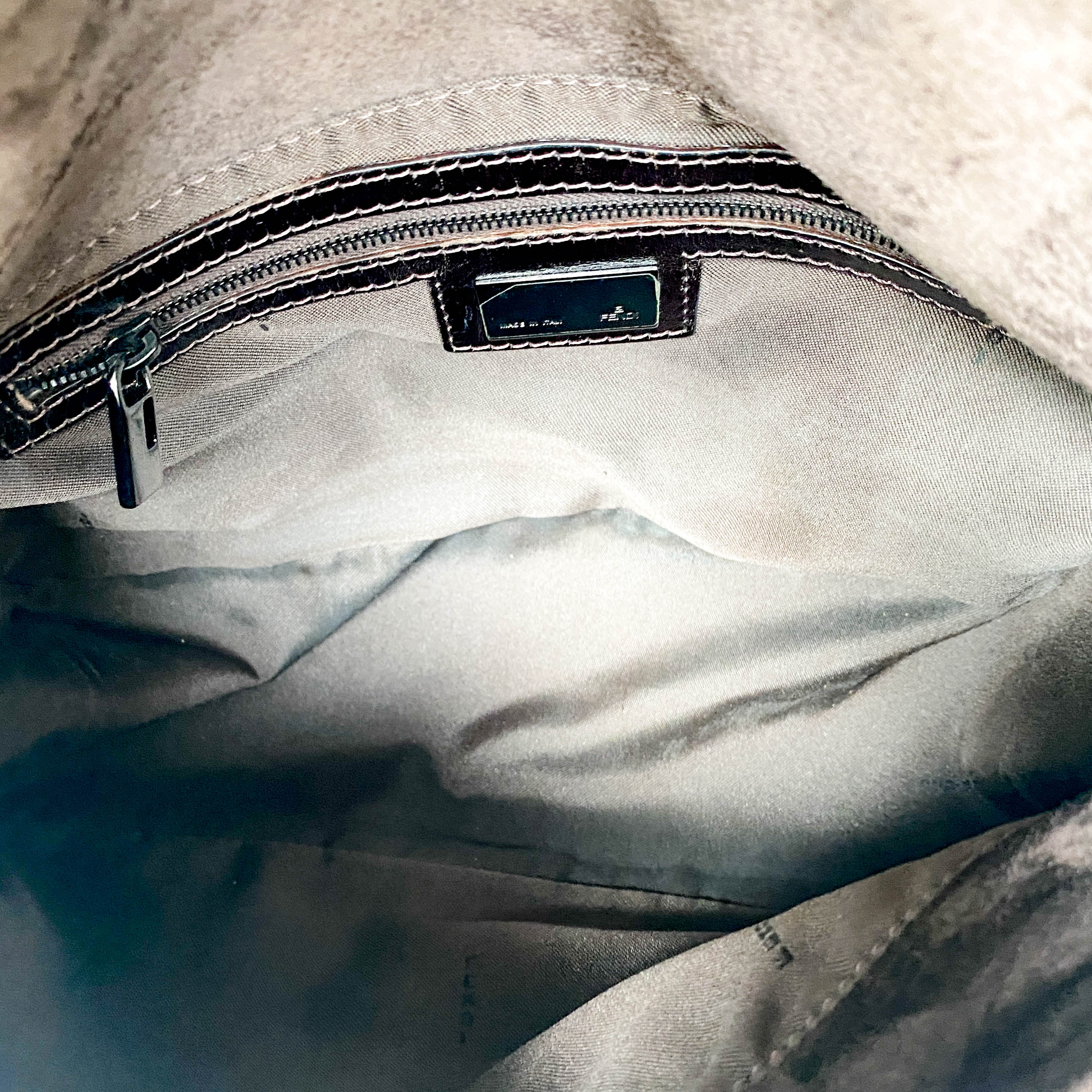 Mamma Baguette Suede Brown Shoulder Bag