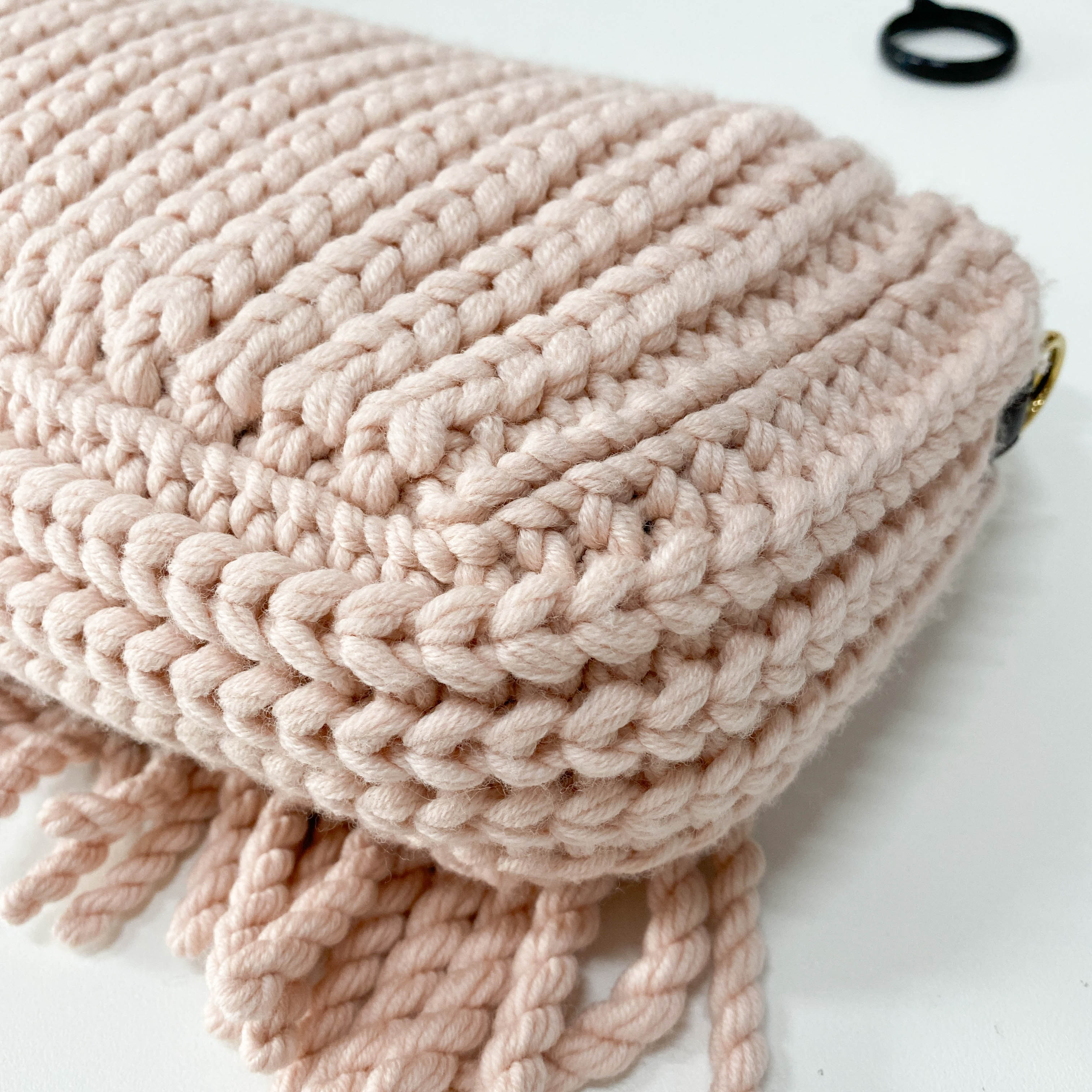 Baguette Pink Wool Knit Fringe Shoulder Bag
