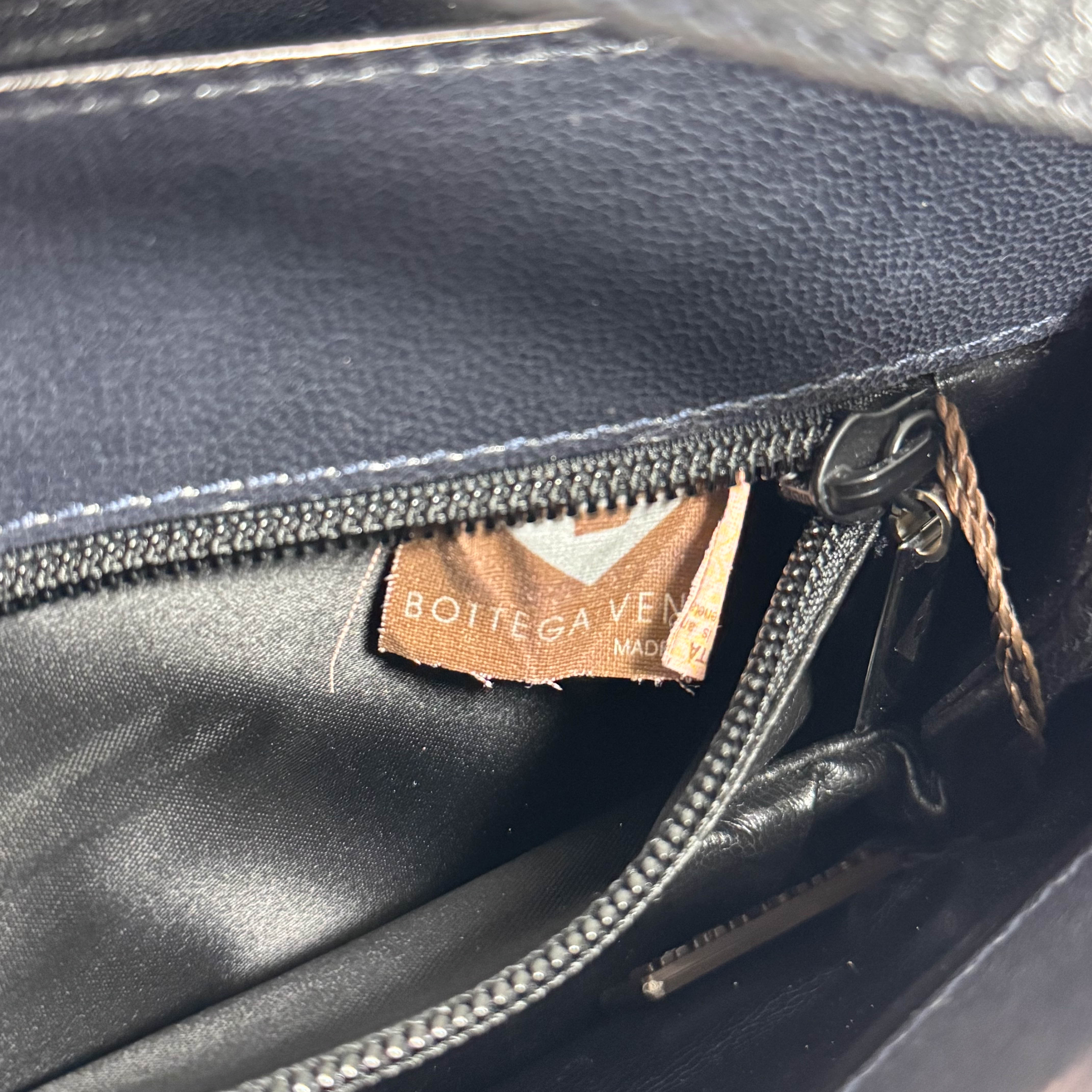 Arvhive Black Leather Shoulder Bag