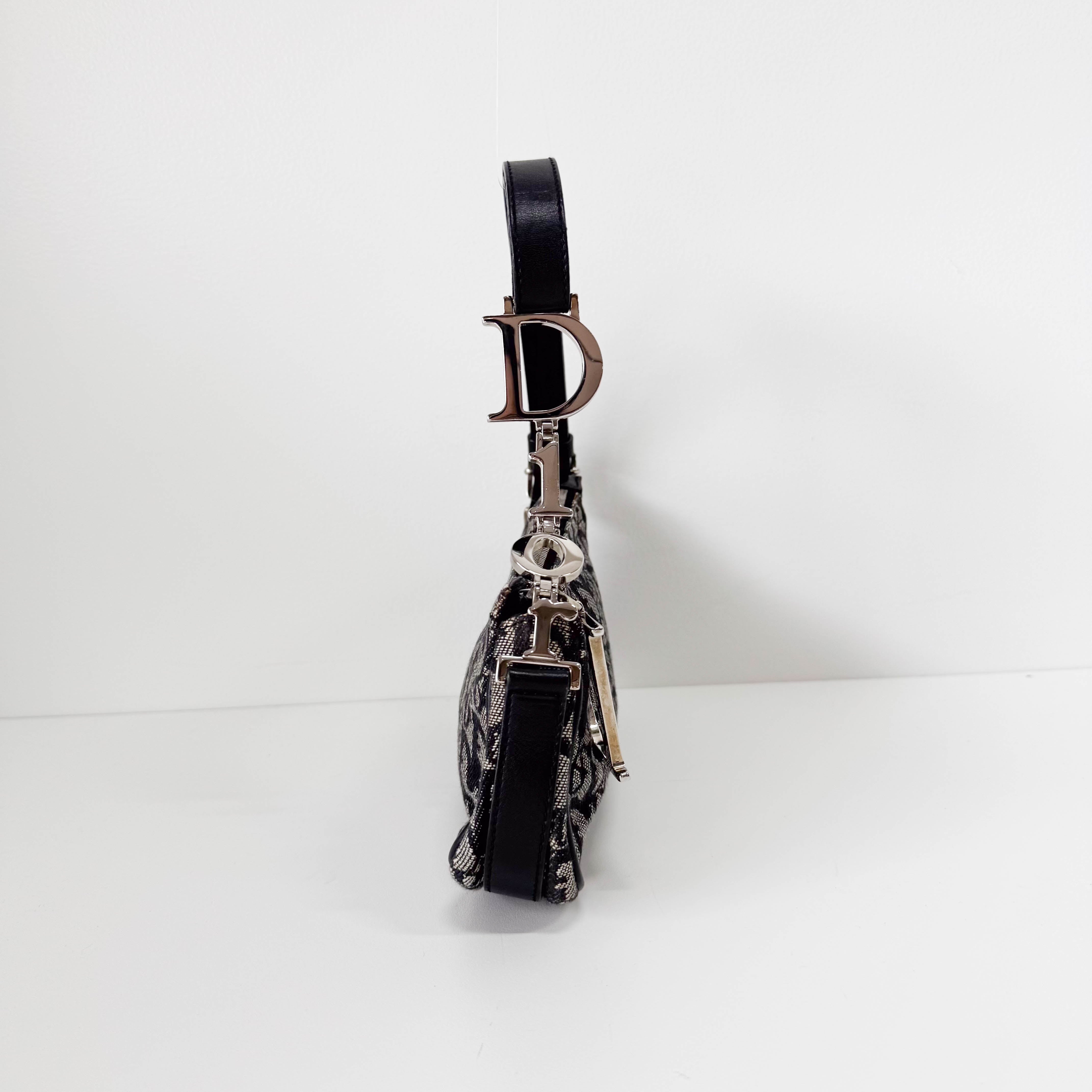 Black Trotter Canvas Bag