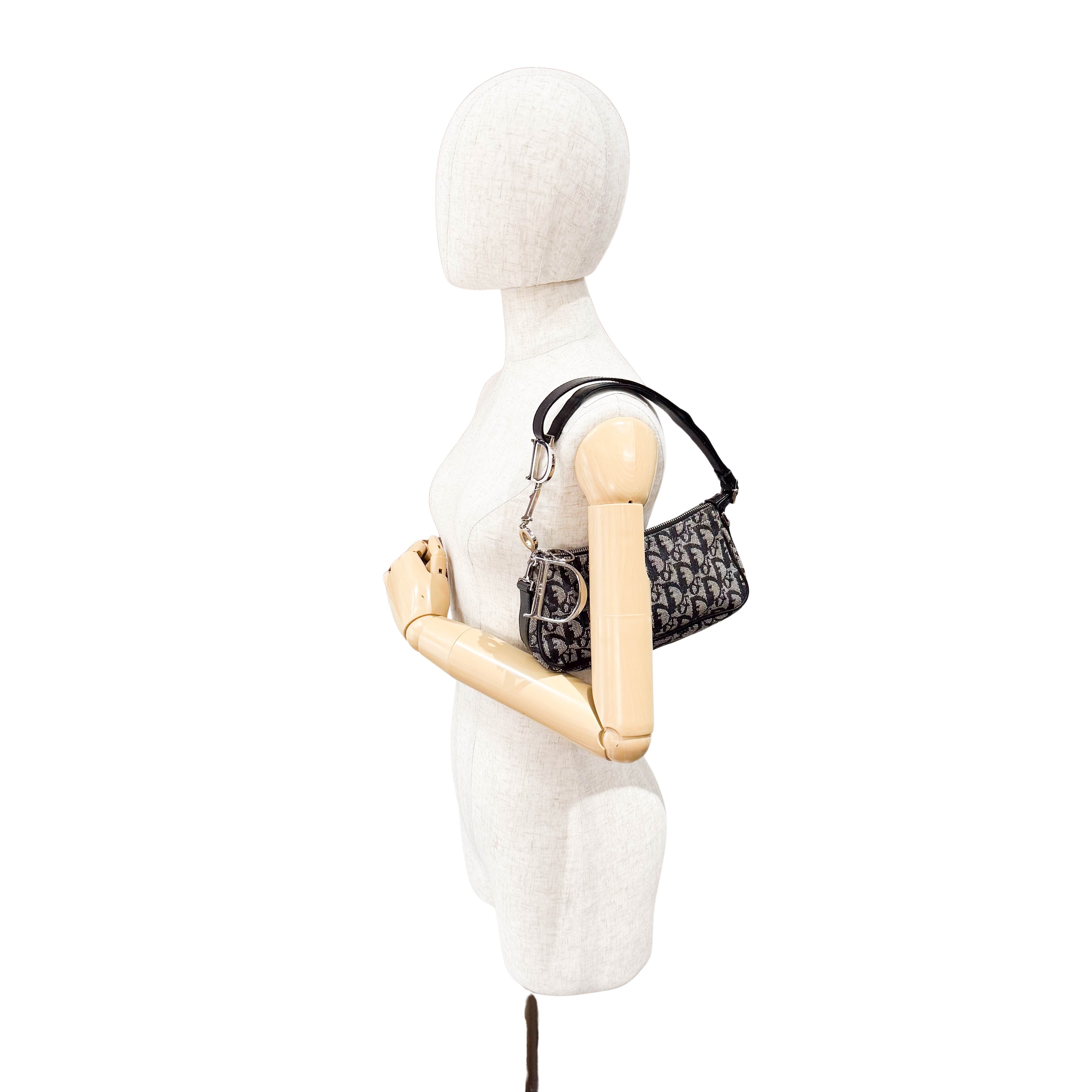 Black Trotter Canvas Bag