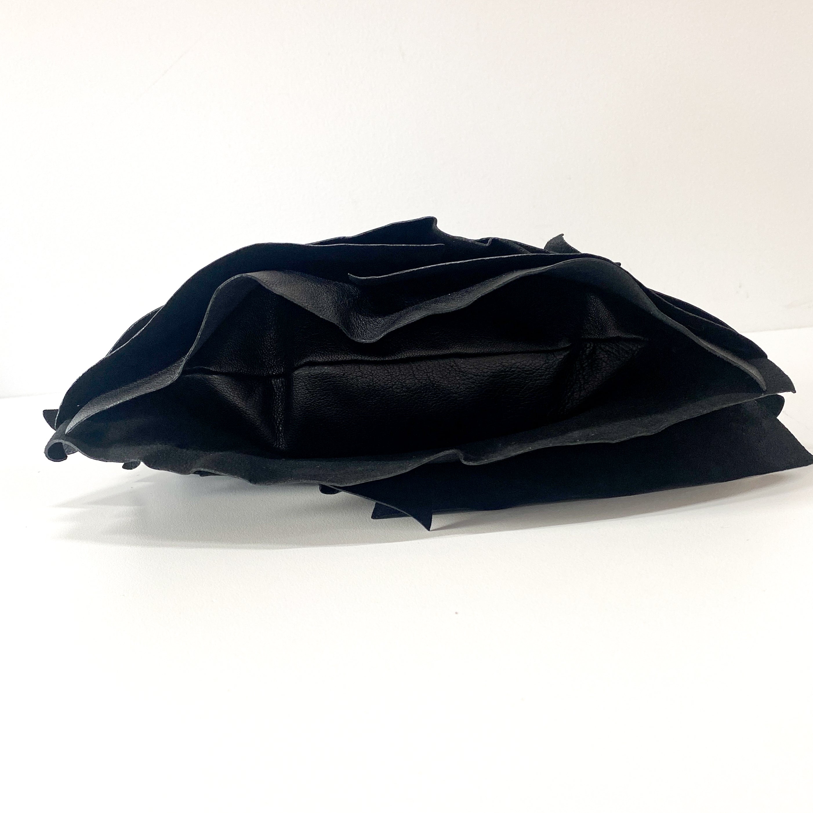 Saint-Tropez Black Leather Shoulder Bag