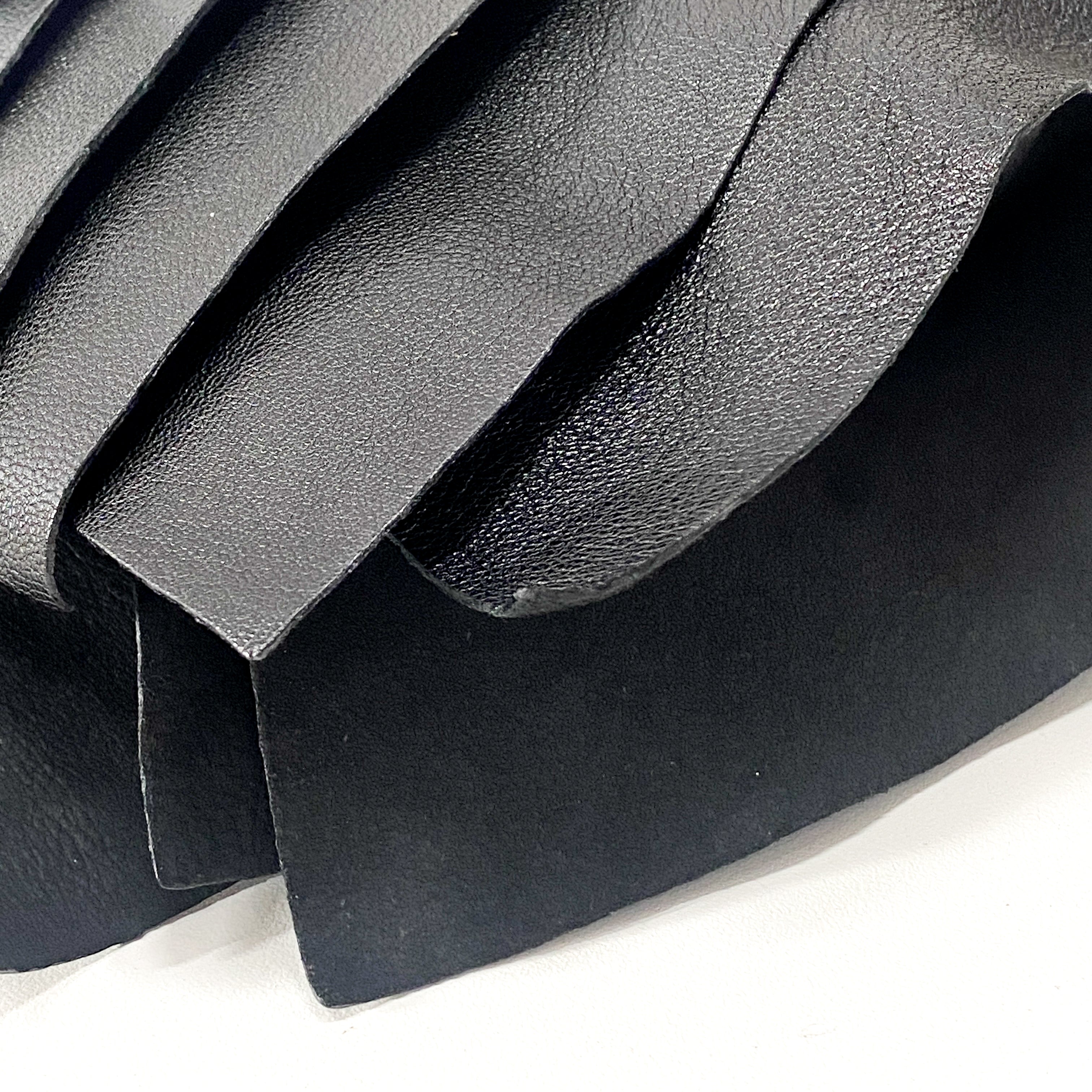 Saint-Tropez Black Leather Shoulder Bag