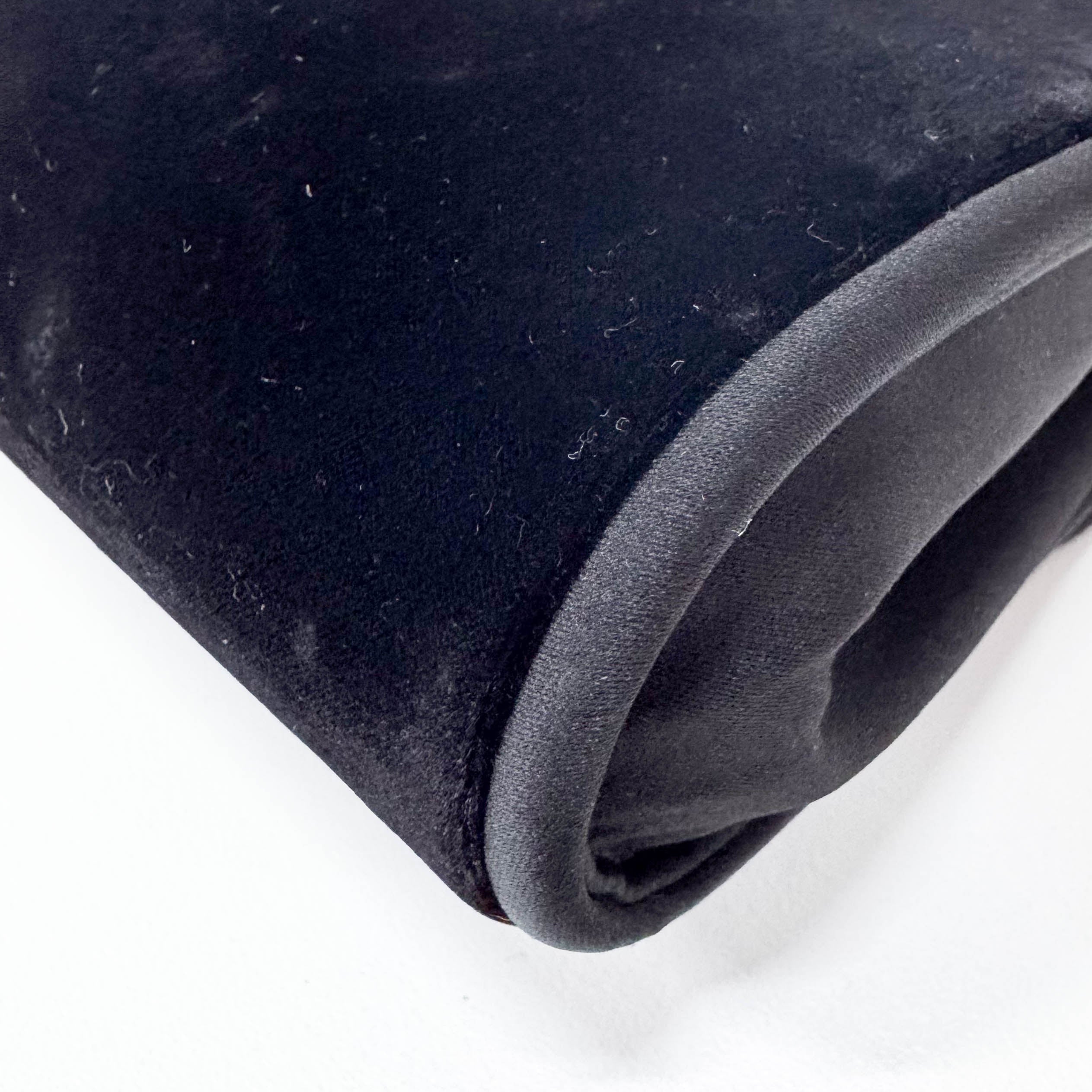 Black Velvet GG Clutch