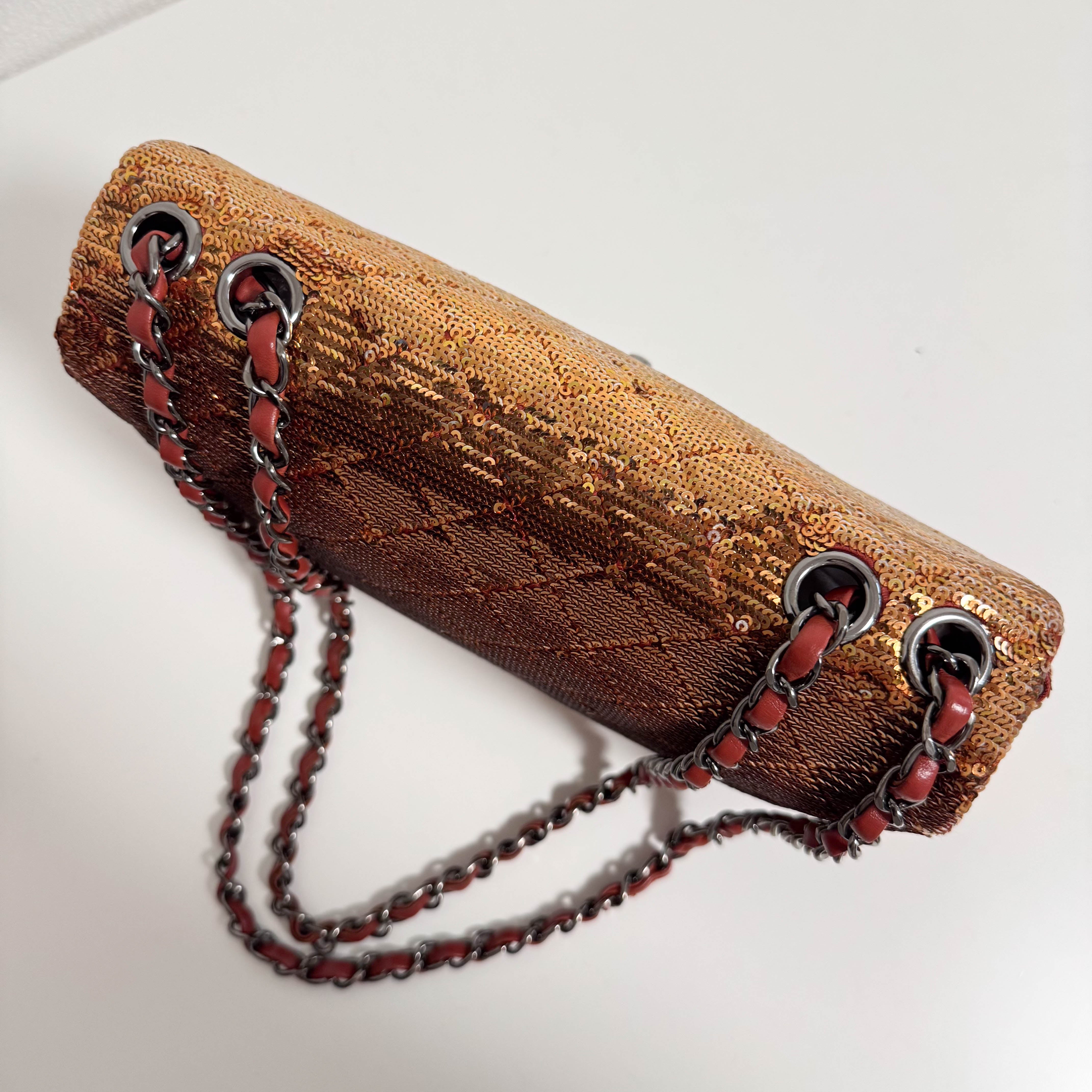 CC Flap Quilted Ombre Sequins Chain Shoulder Bag