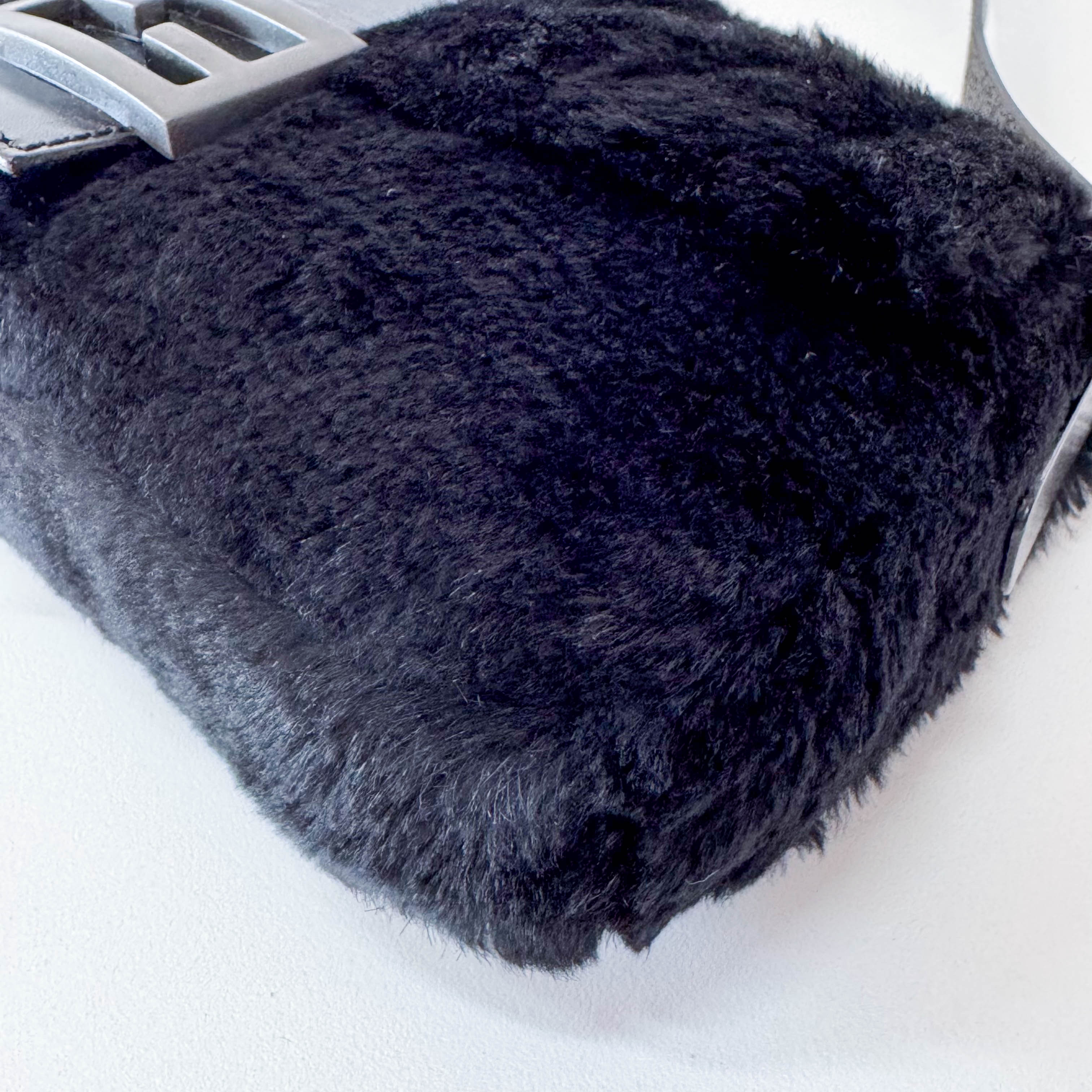 Baguette Black Rabbit Fur Bag