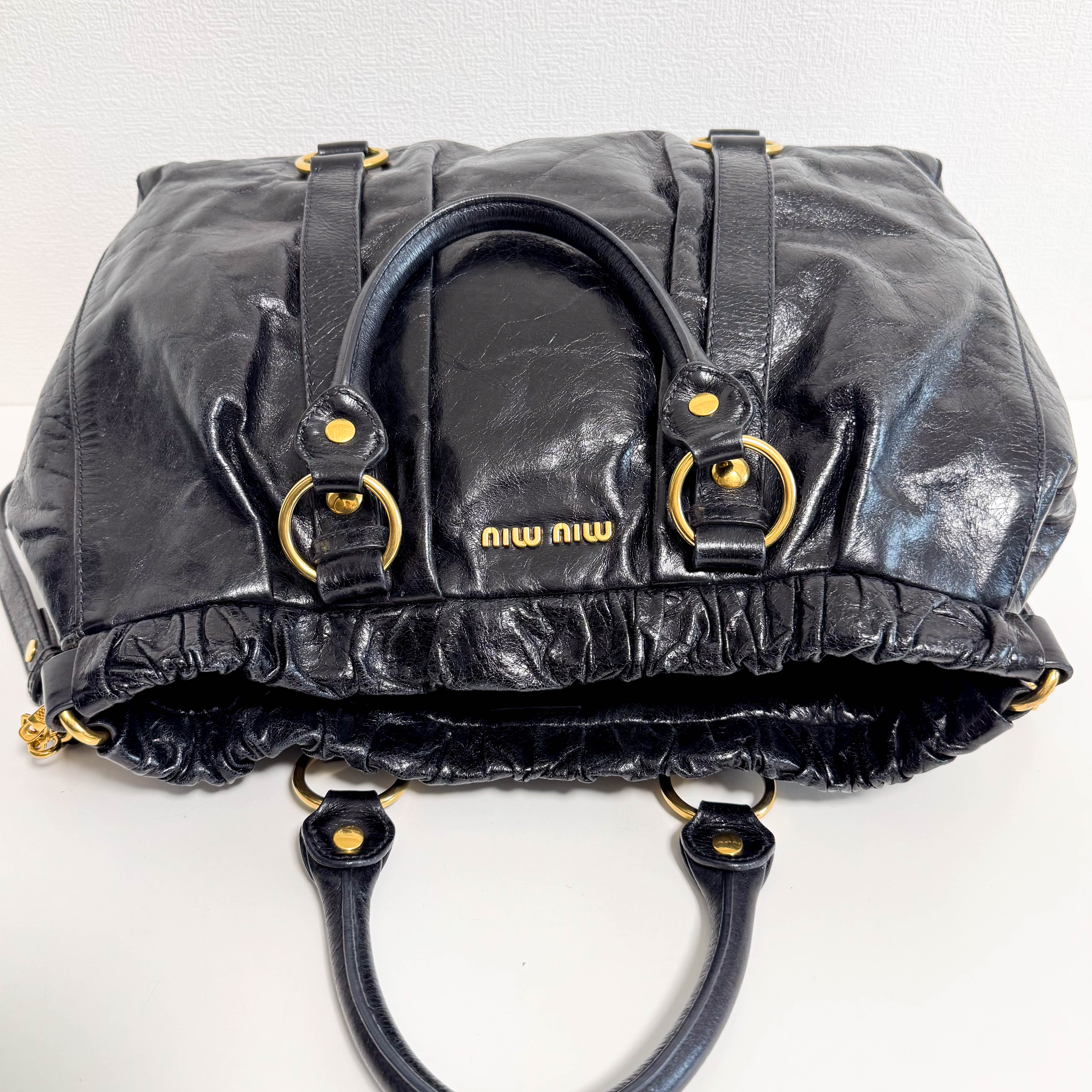 Vitello Black LM Leather Handbag Shoulder Bag