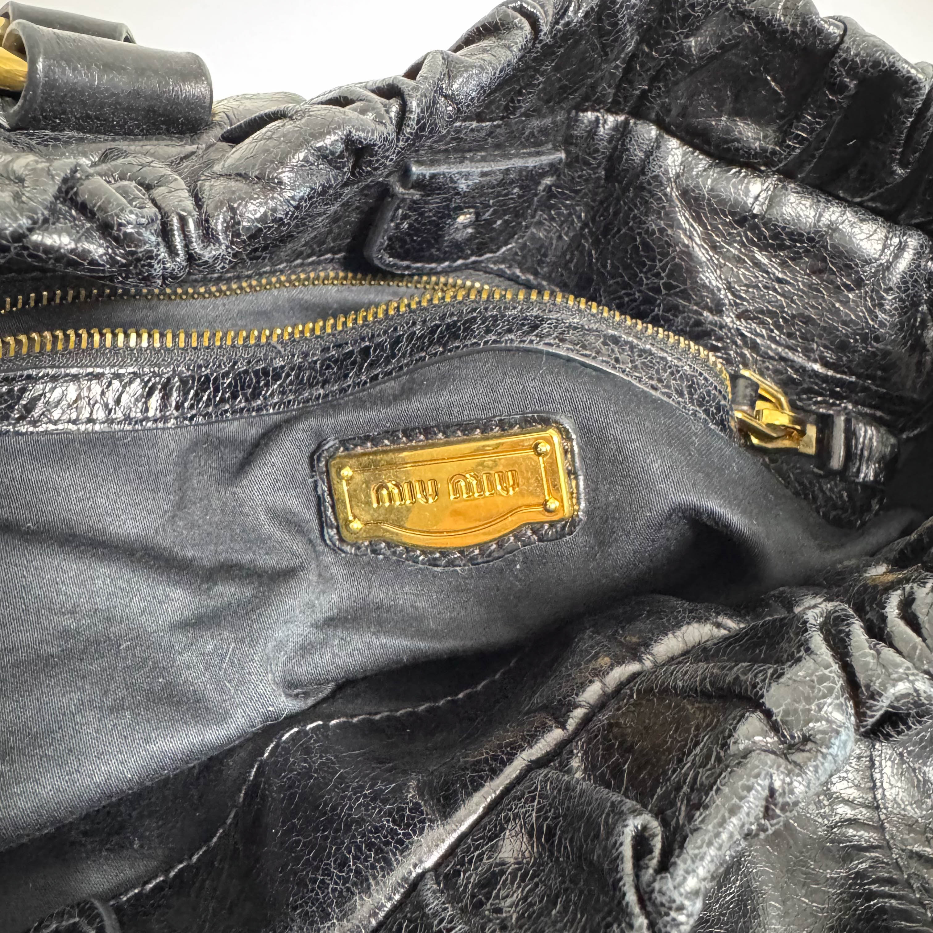 Vitello Black LM Leather Handbag Shoulder Bag