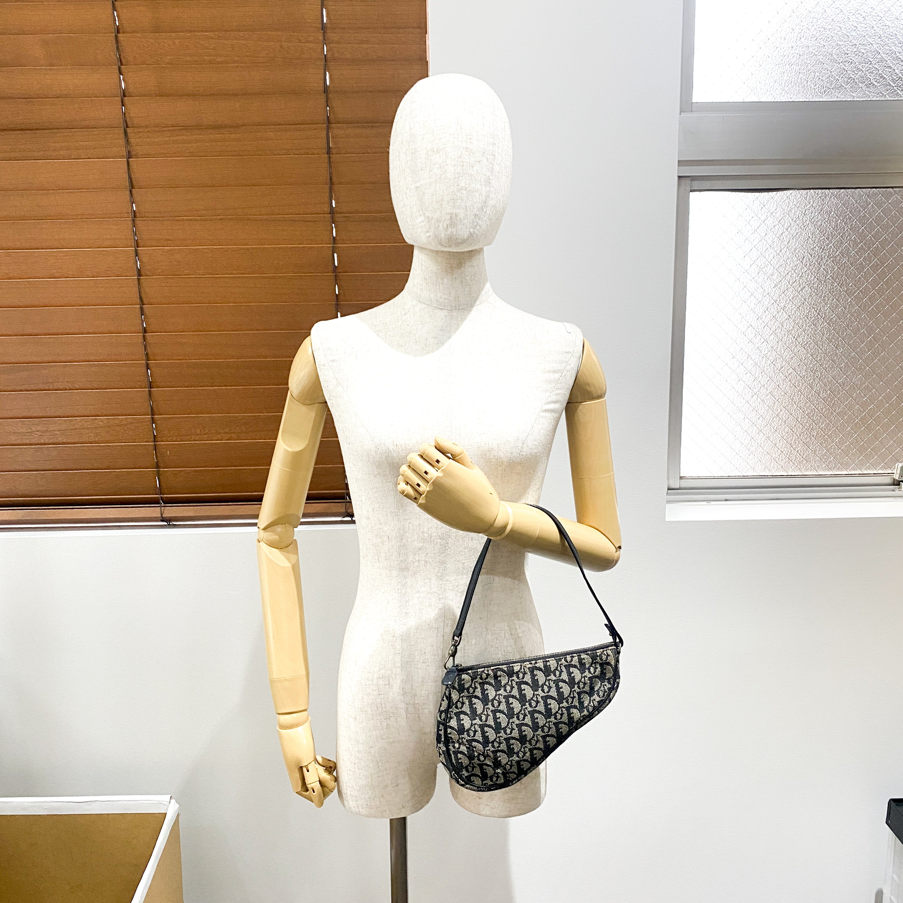 Trotter Saddle Canvas Bag