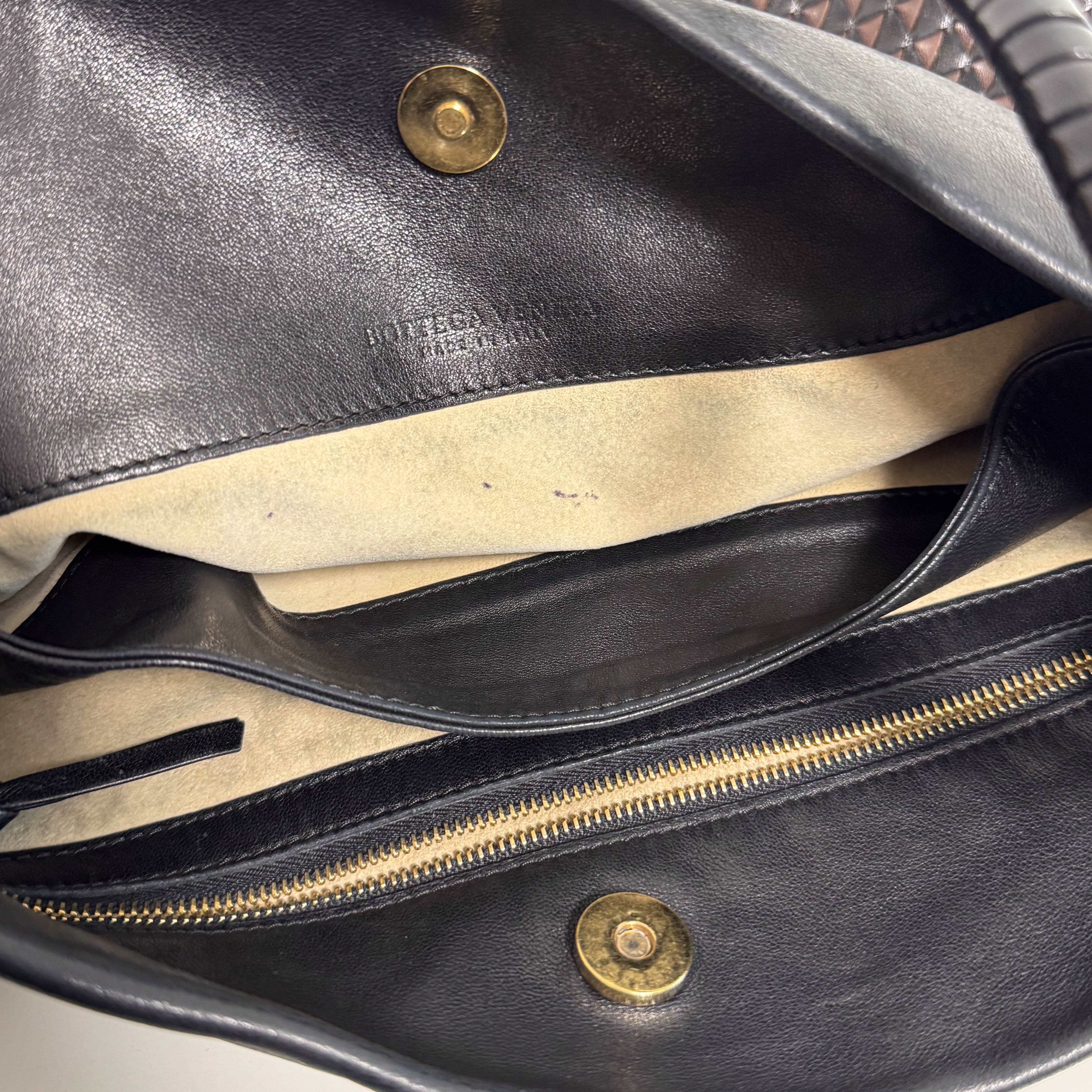 Intrecciato Brown Leather Hobo Shoulder Bag