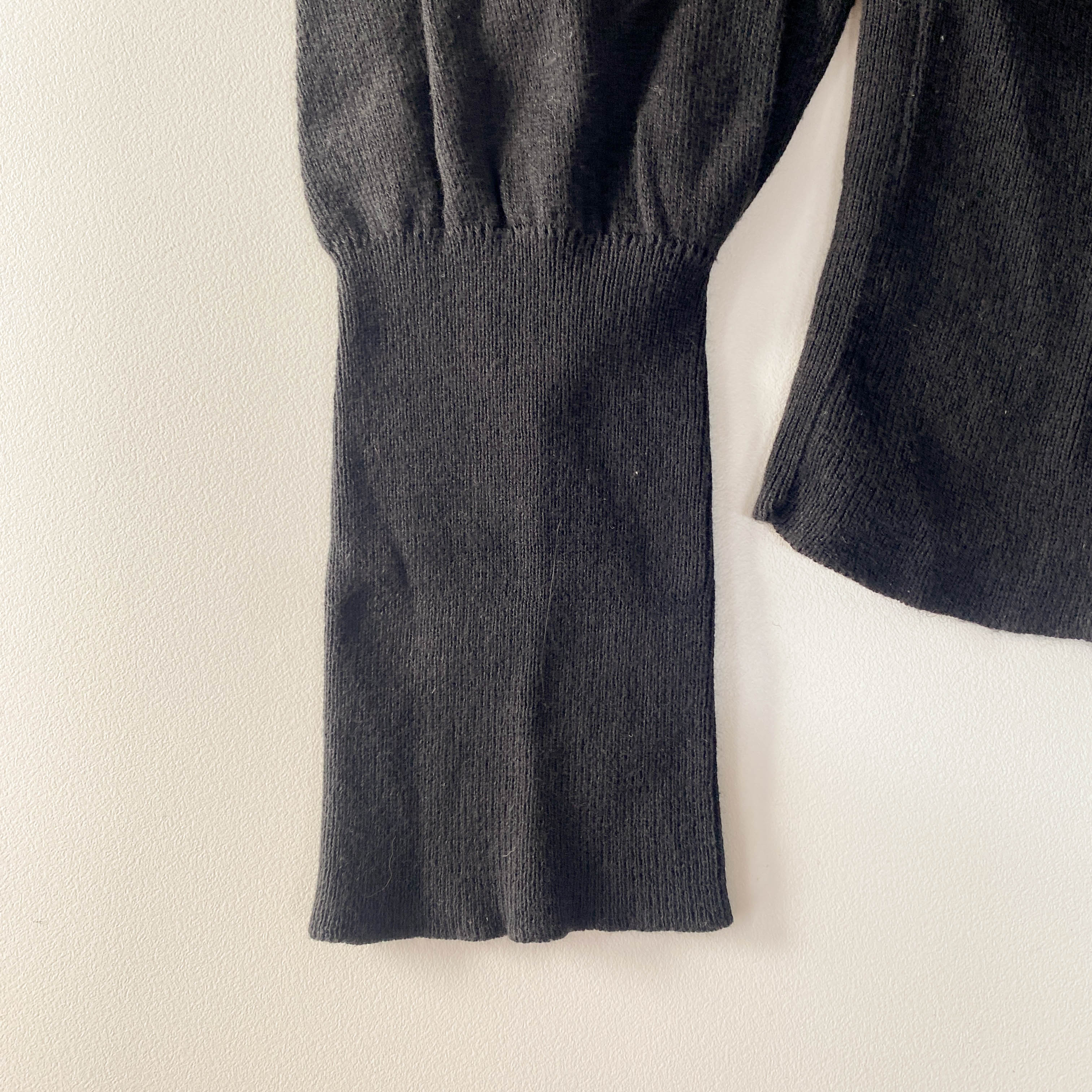 Orb Logo Size M Black Cotton Cardigan