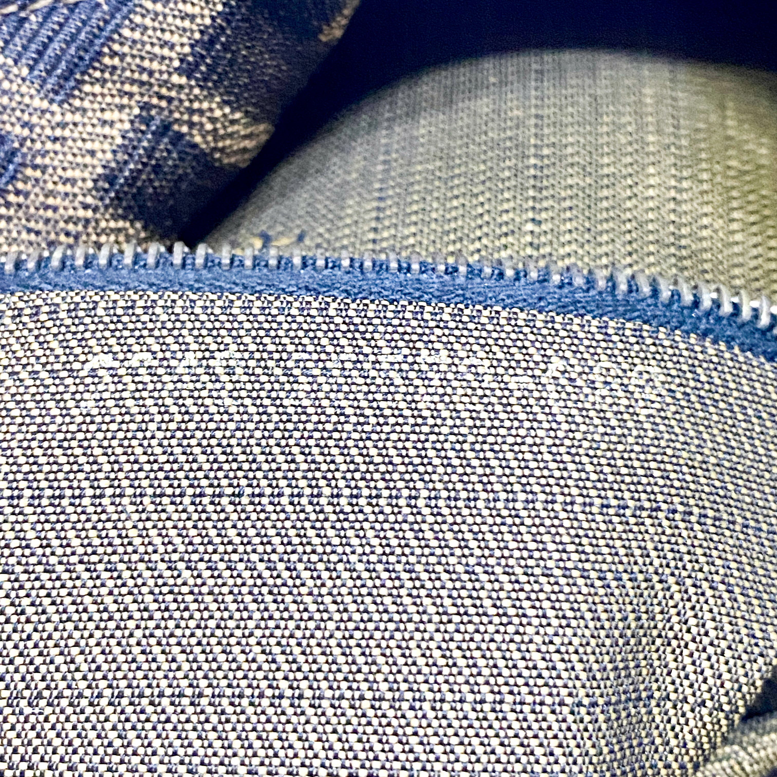 Zucca Mini Brown Hobo Shoulder Bag