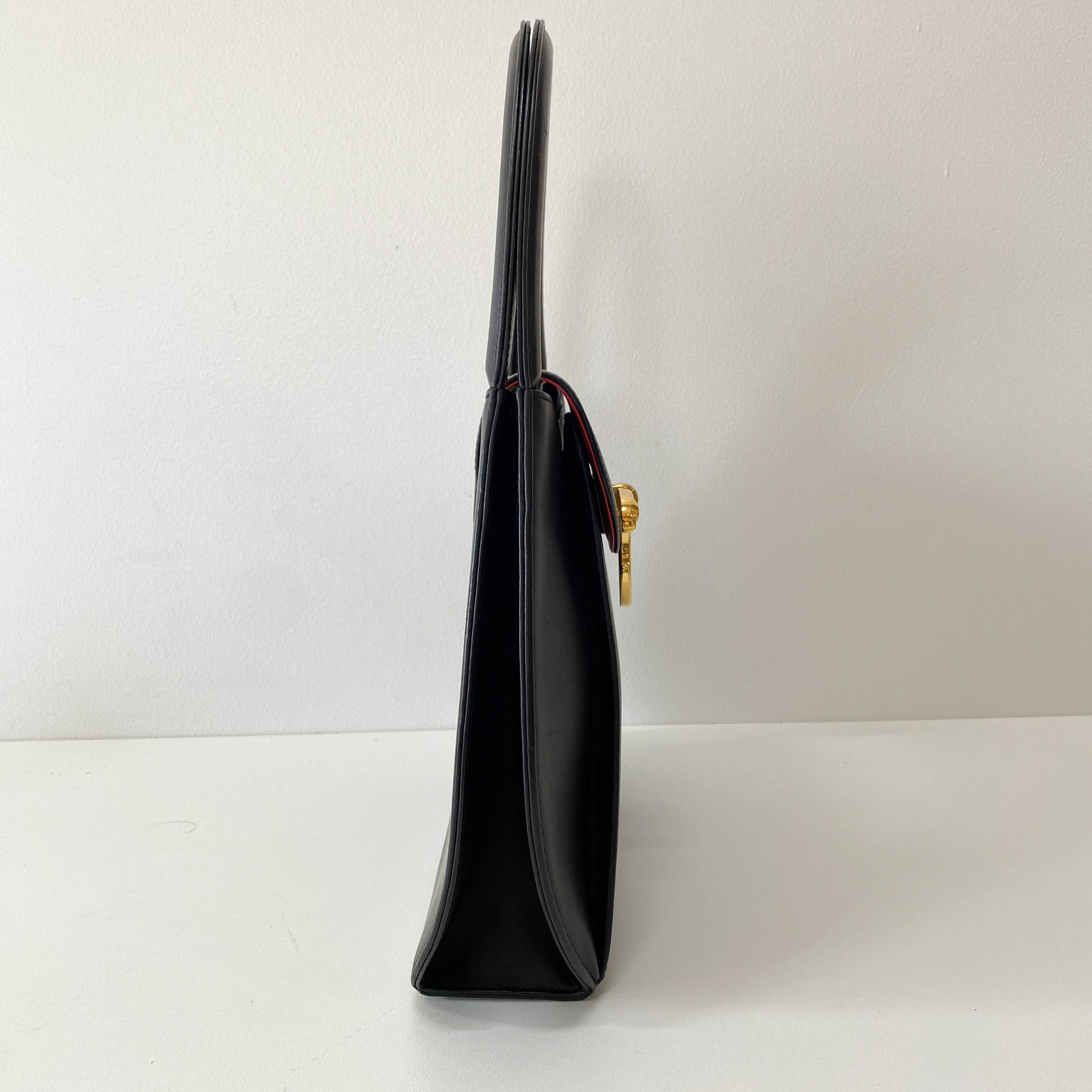 Panthère Black Leather Shoulder Bag