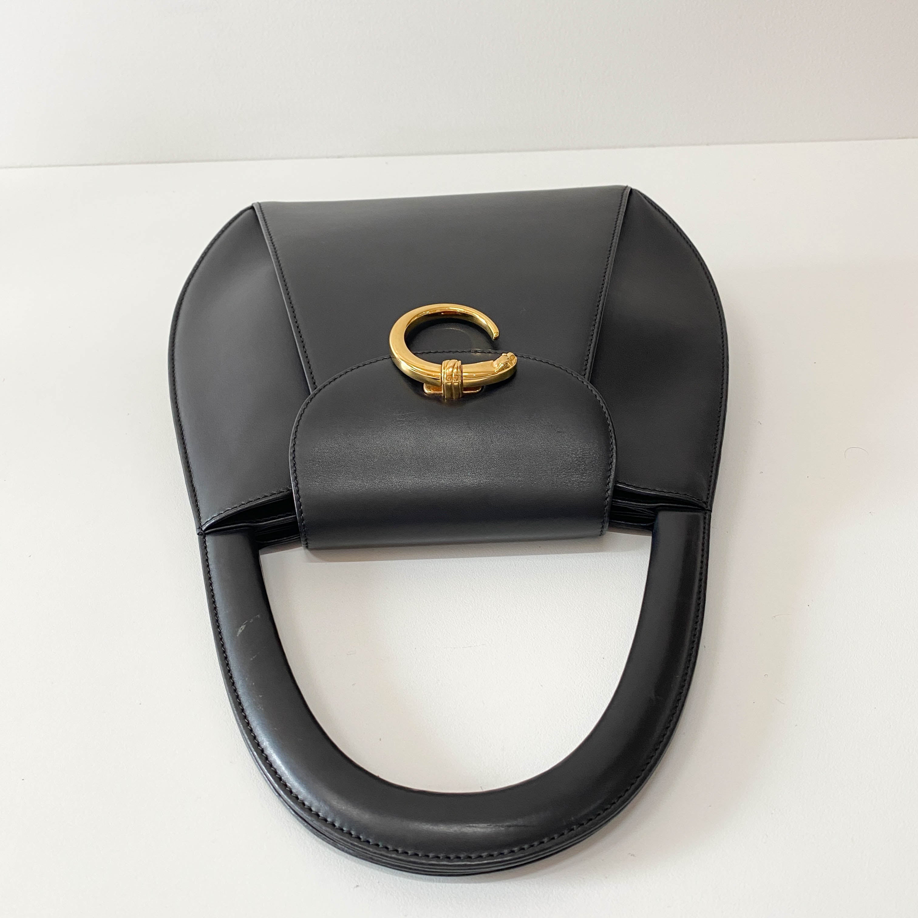 Panthère Black Leather Shoulder Bag