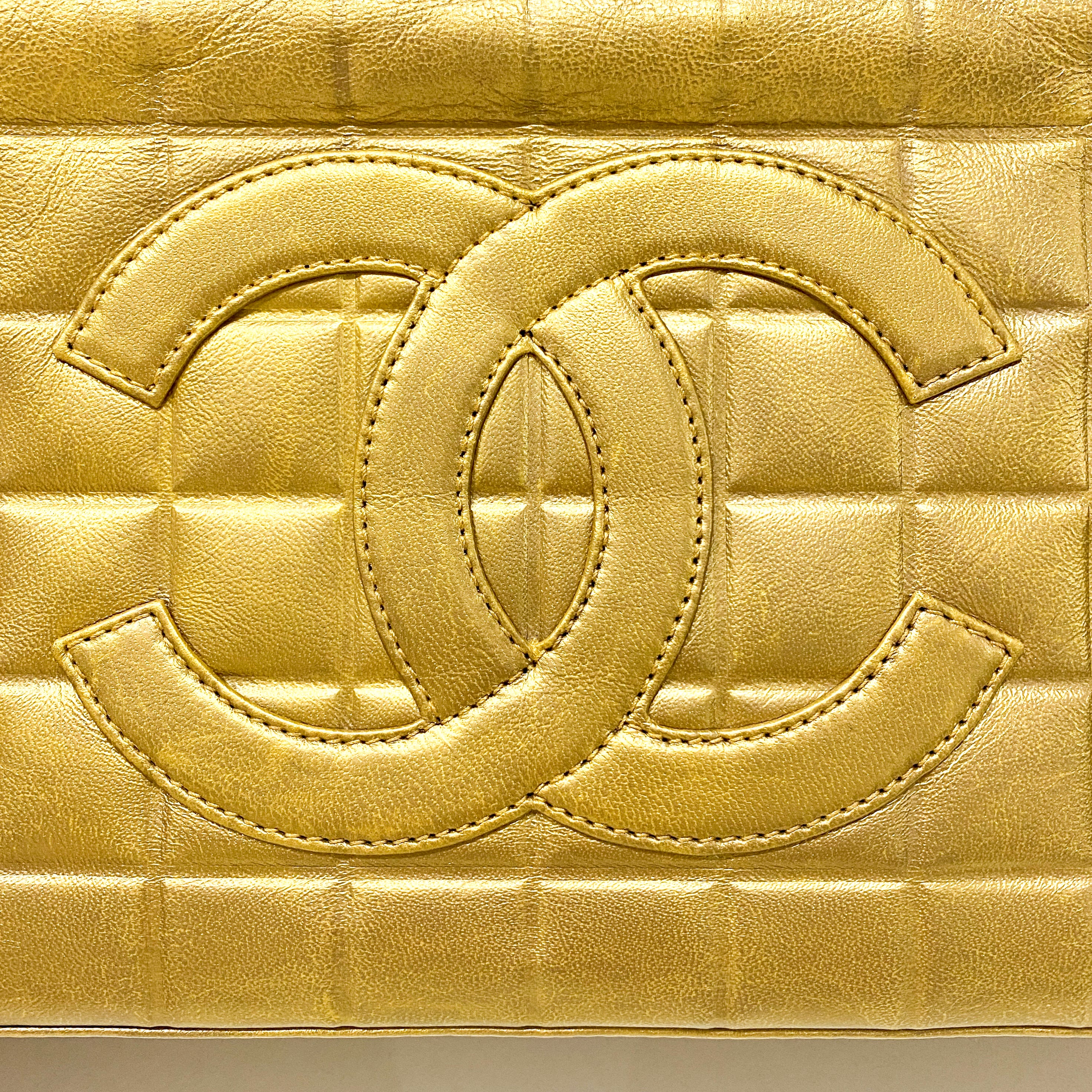 Chocolate Bar Metal Gold Lambskin Shoulder Bag