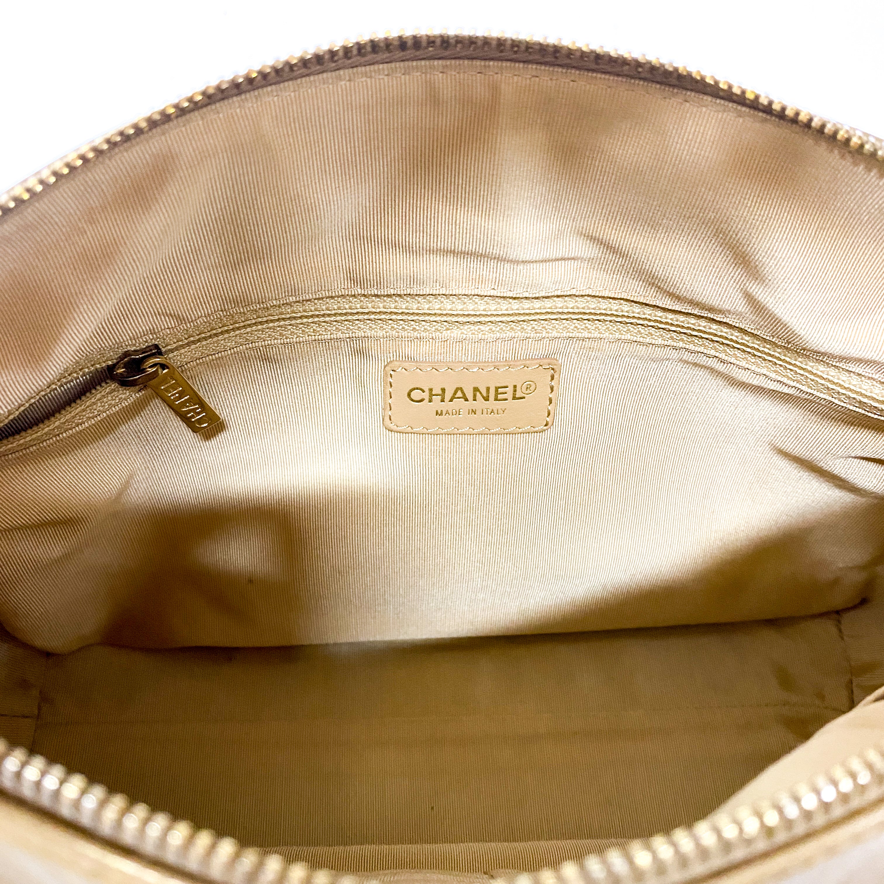 Chocolate Bar Metal Gold Lambskin Shoulder Bag