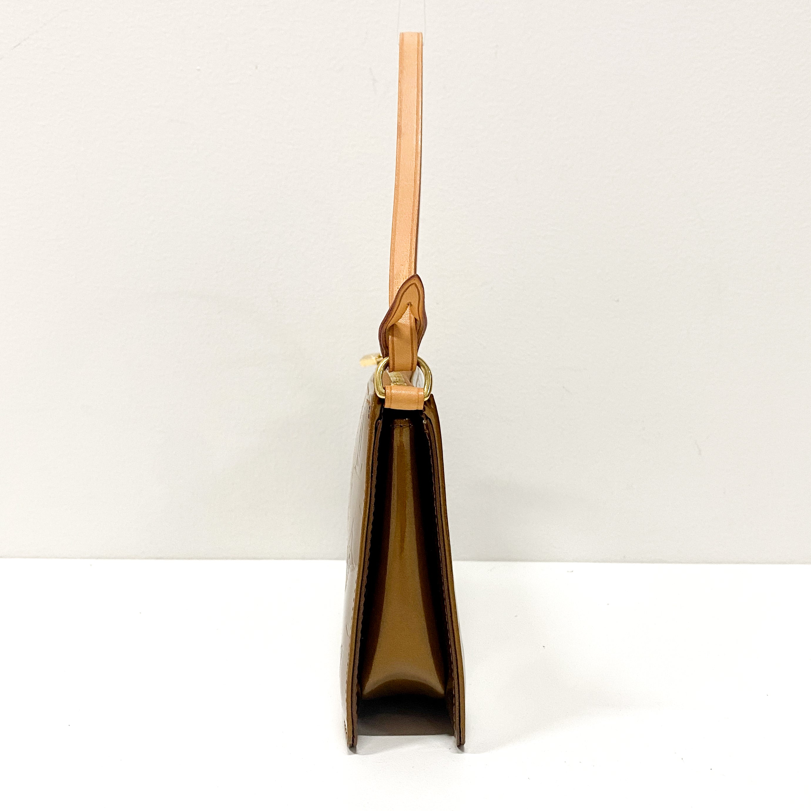 Monogram Vernis Pochette Accessoire Brown