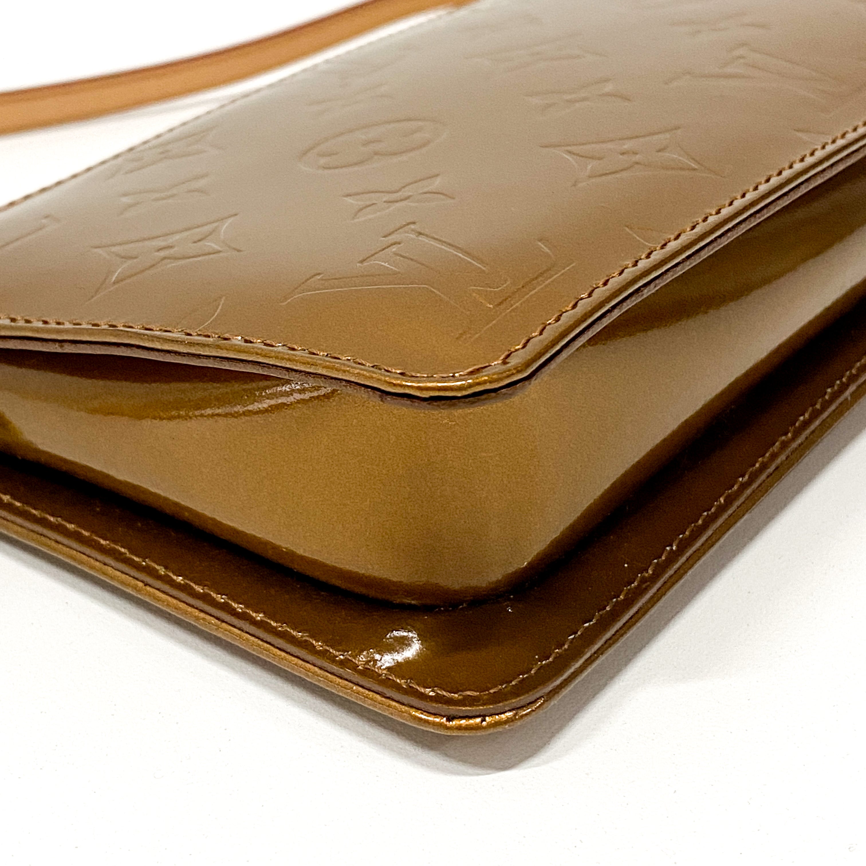 Monogram Vernis Pochette Accessoire Brown