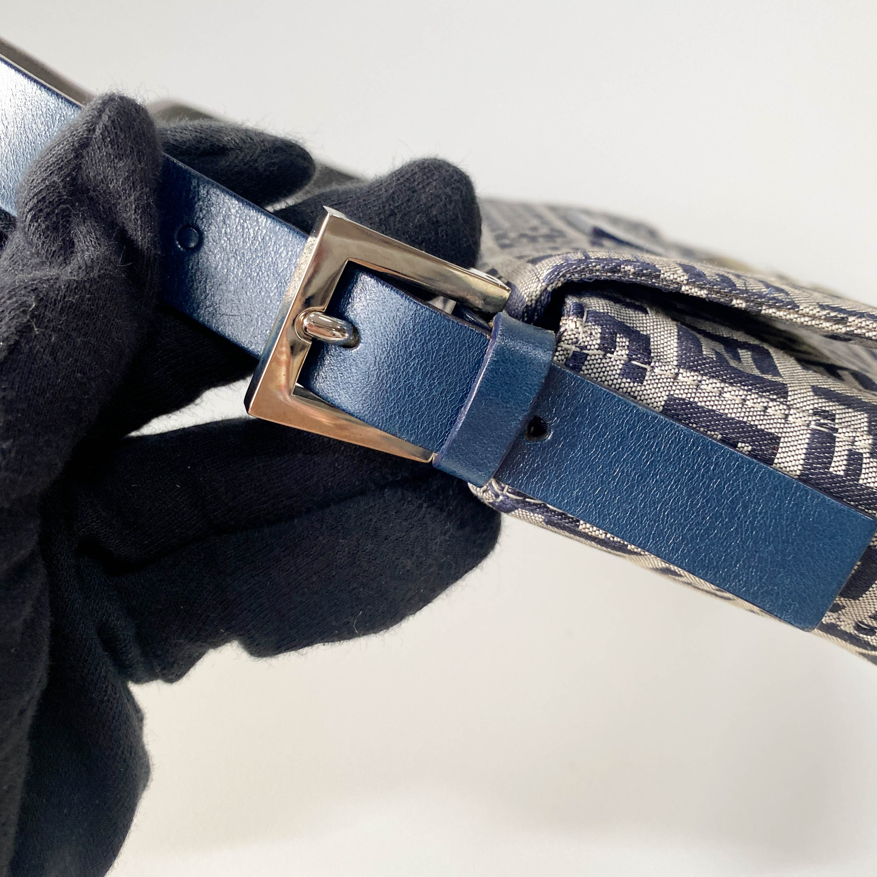 Zucchino Baguette Navy Canvas Shoulder Bag