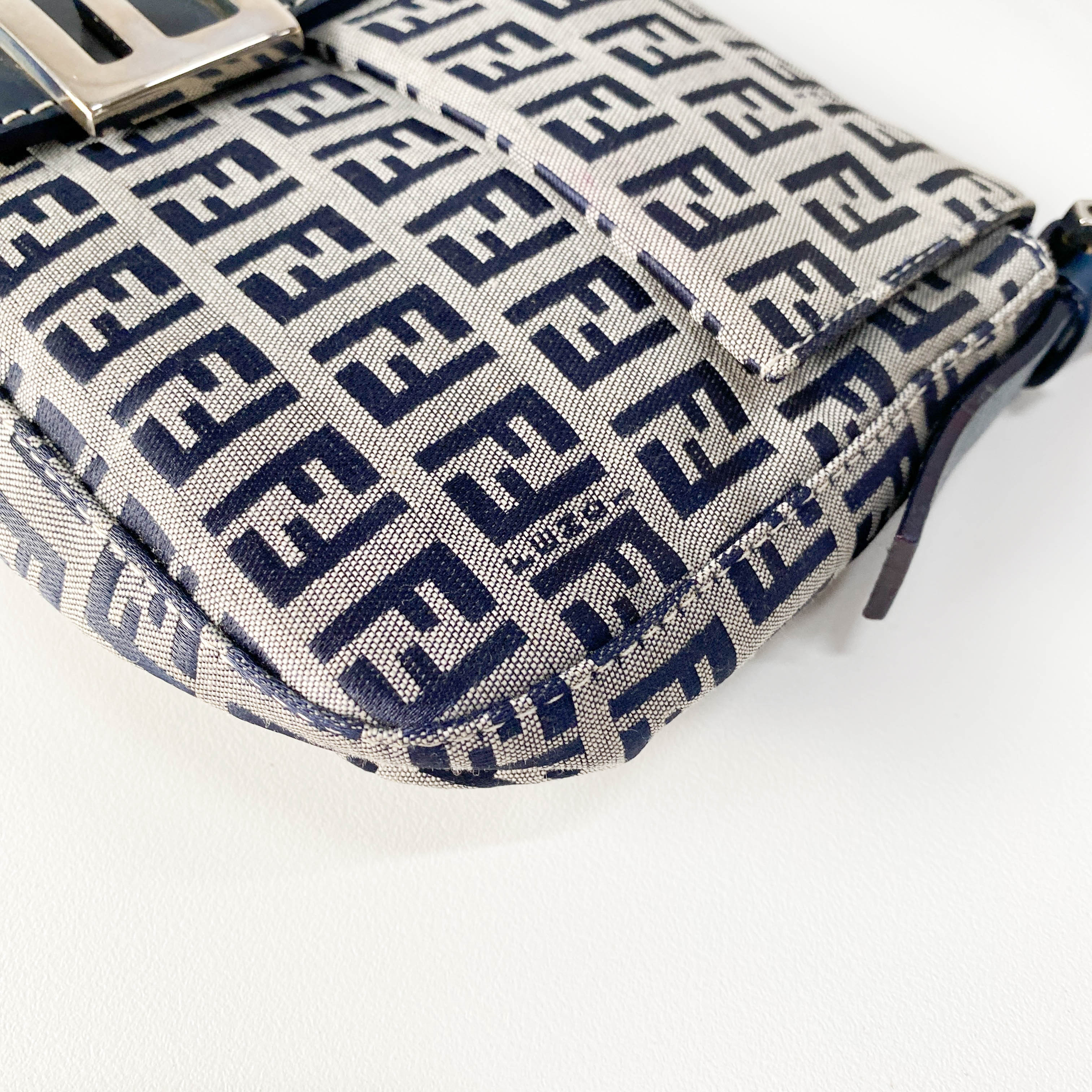 Zucchino Baguette Navy Canvas Shoulder Bag