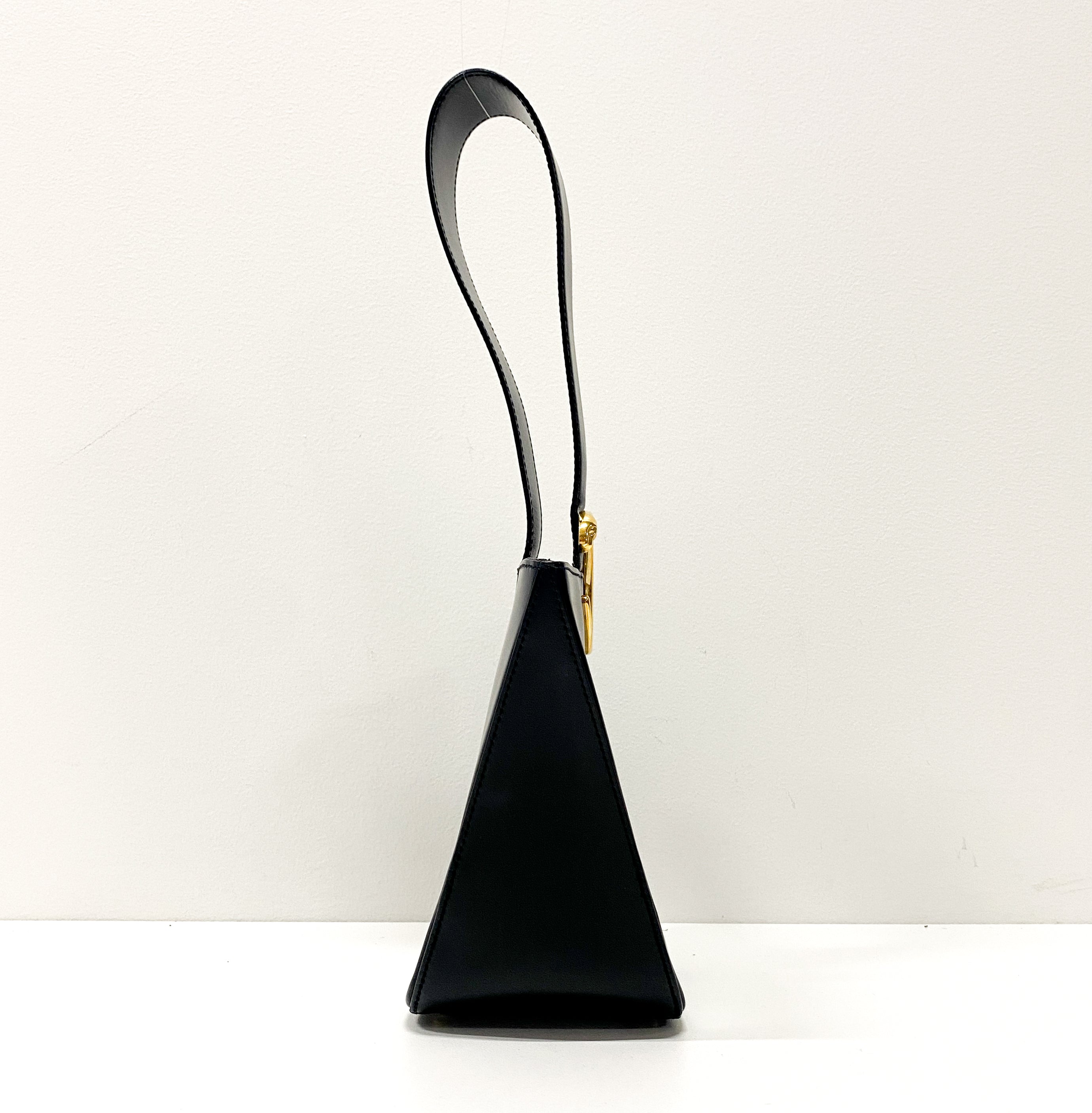 Panthère Black Leather Shoulder Bag