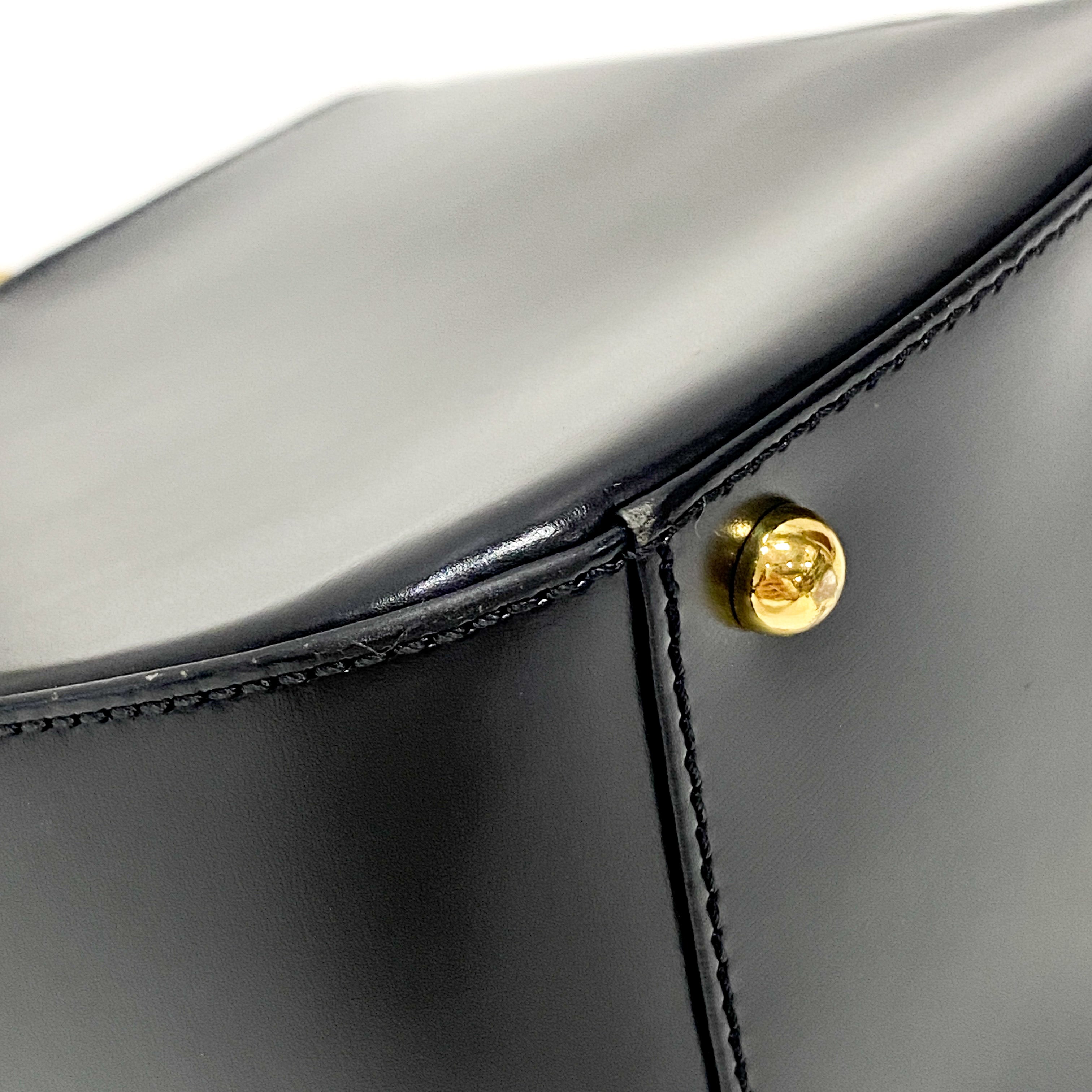 Panthère Black Leather Shoulder Bag