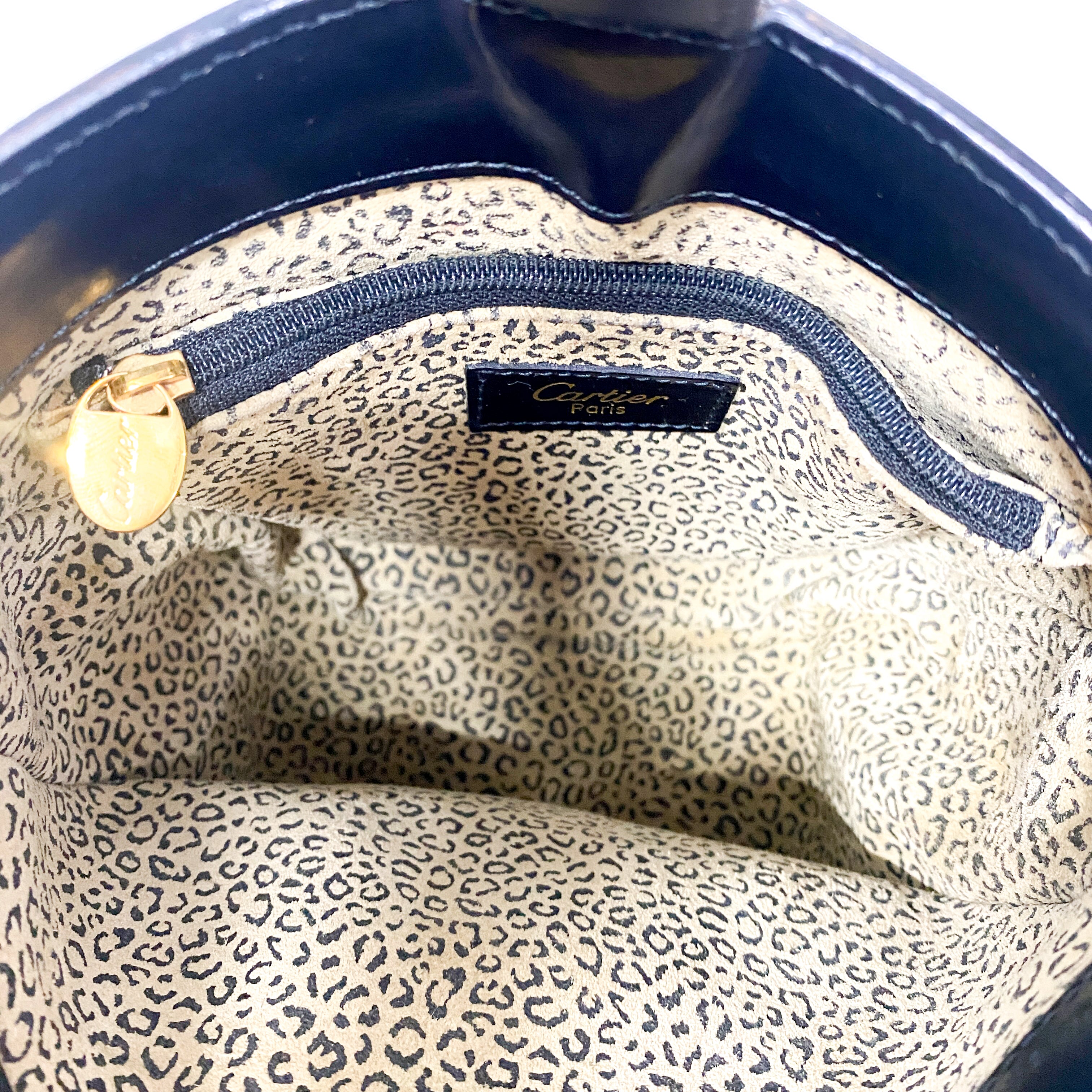 Panthère Black Leather Shoulder Bag