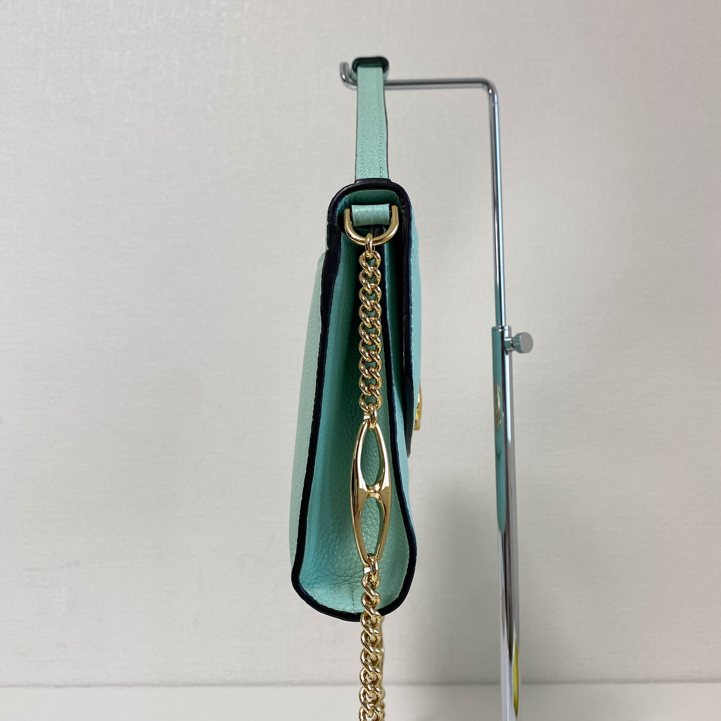 Zumi Mint Green Chain Shoulder Bag