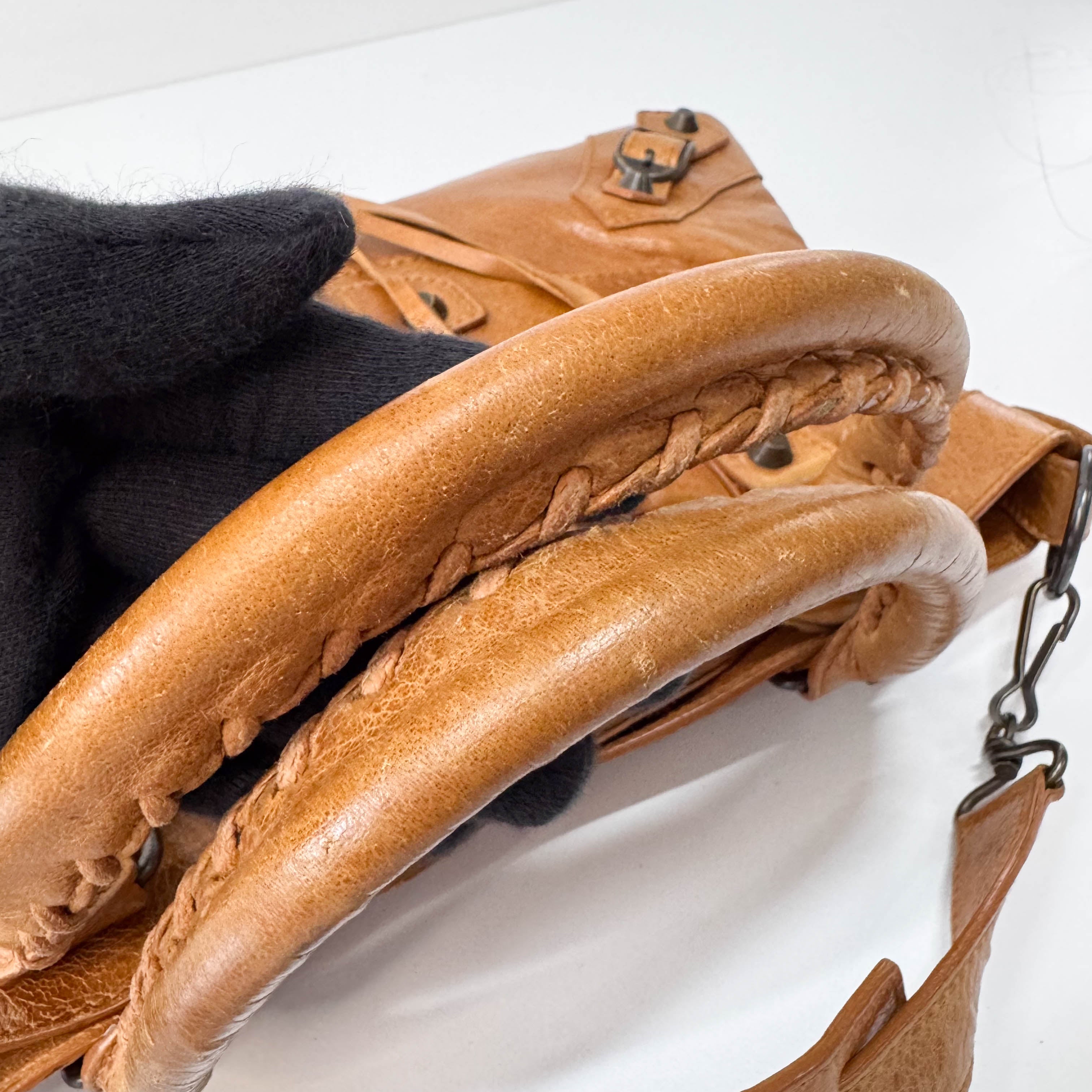 Le City Brown Leather Shoulder Bag