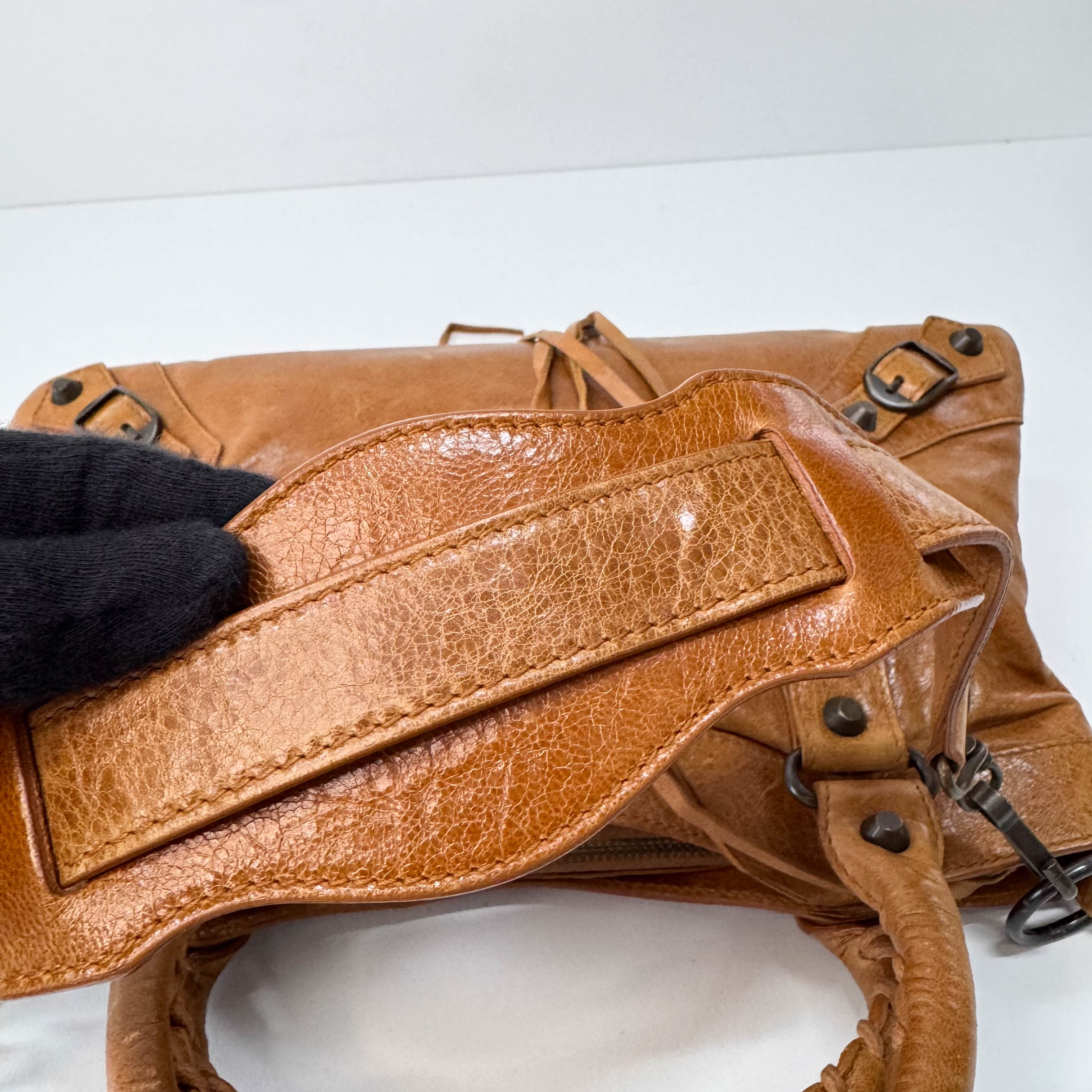 Le City Brown Leather Shoulder Bag