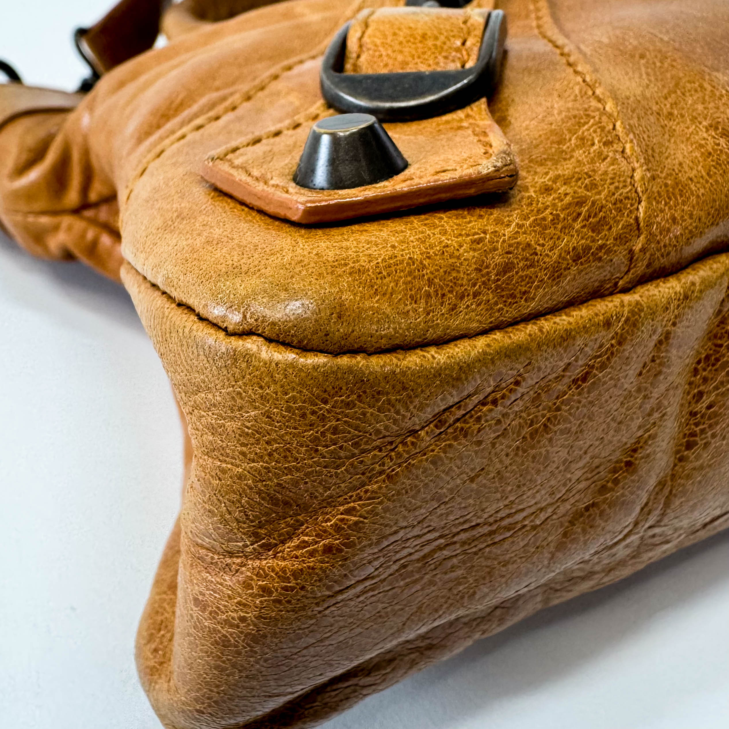Le City Brown Leather Shoulder Bag