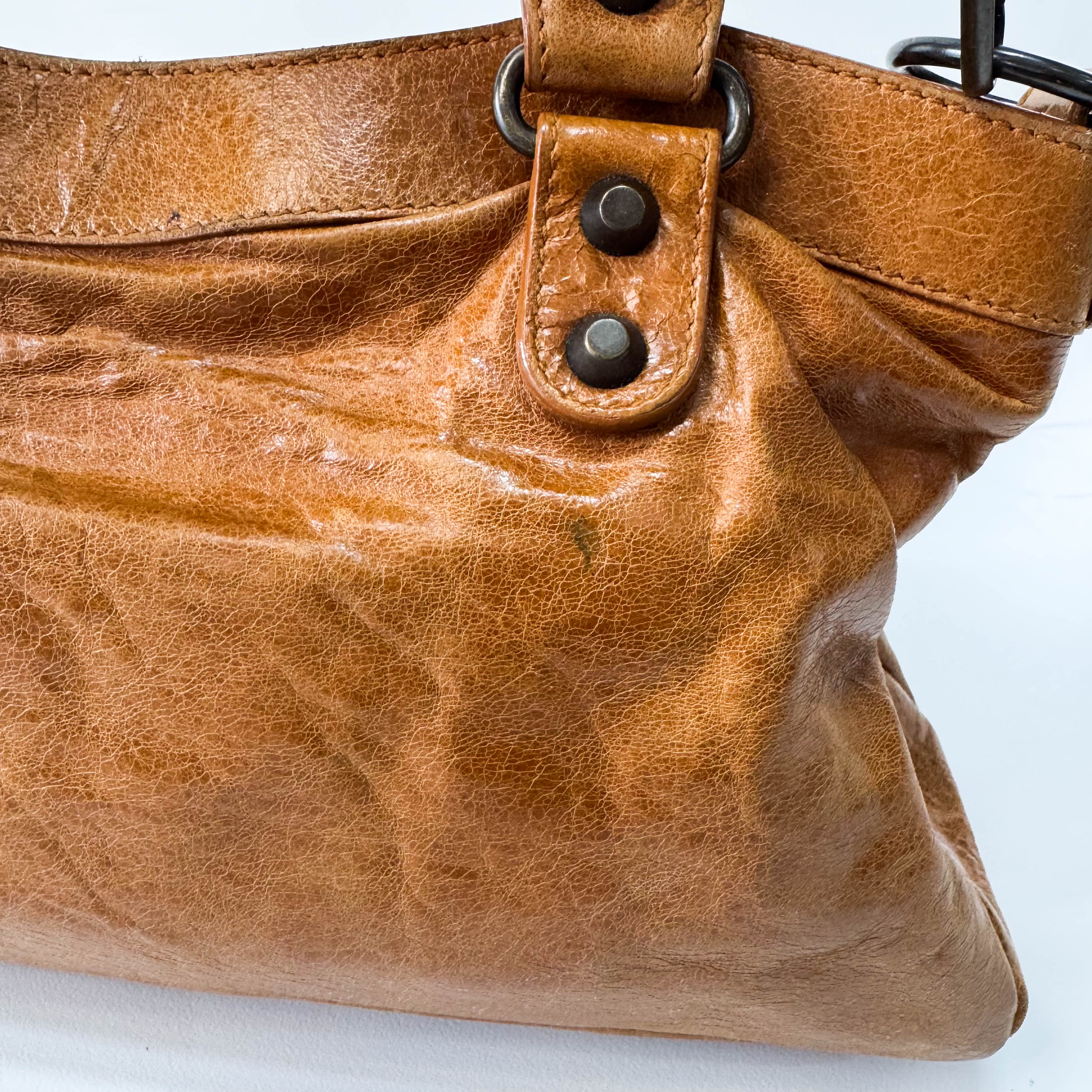 Le City Brown Leather Shoulder Bag