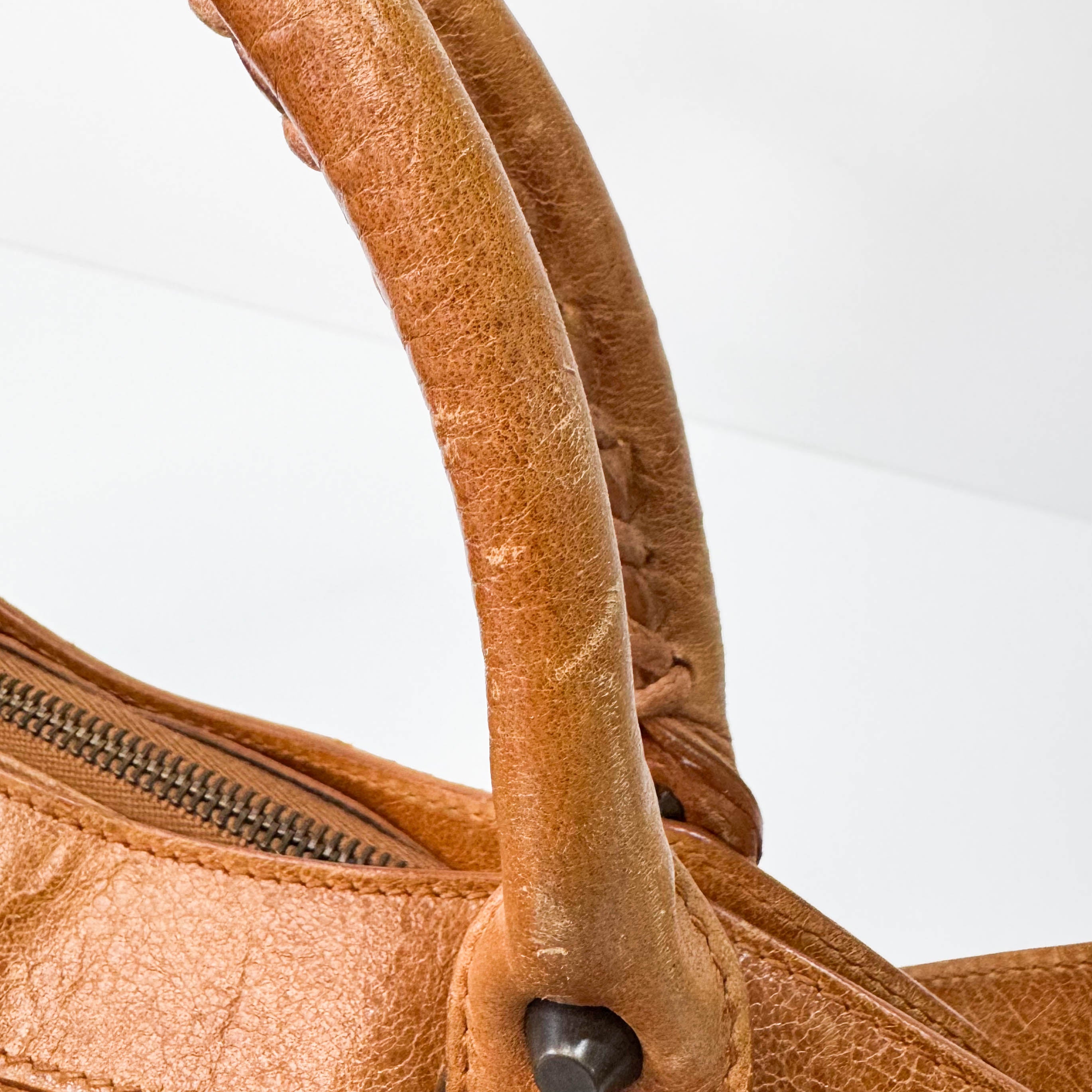 Le City Brown Leather Shoulder Bag