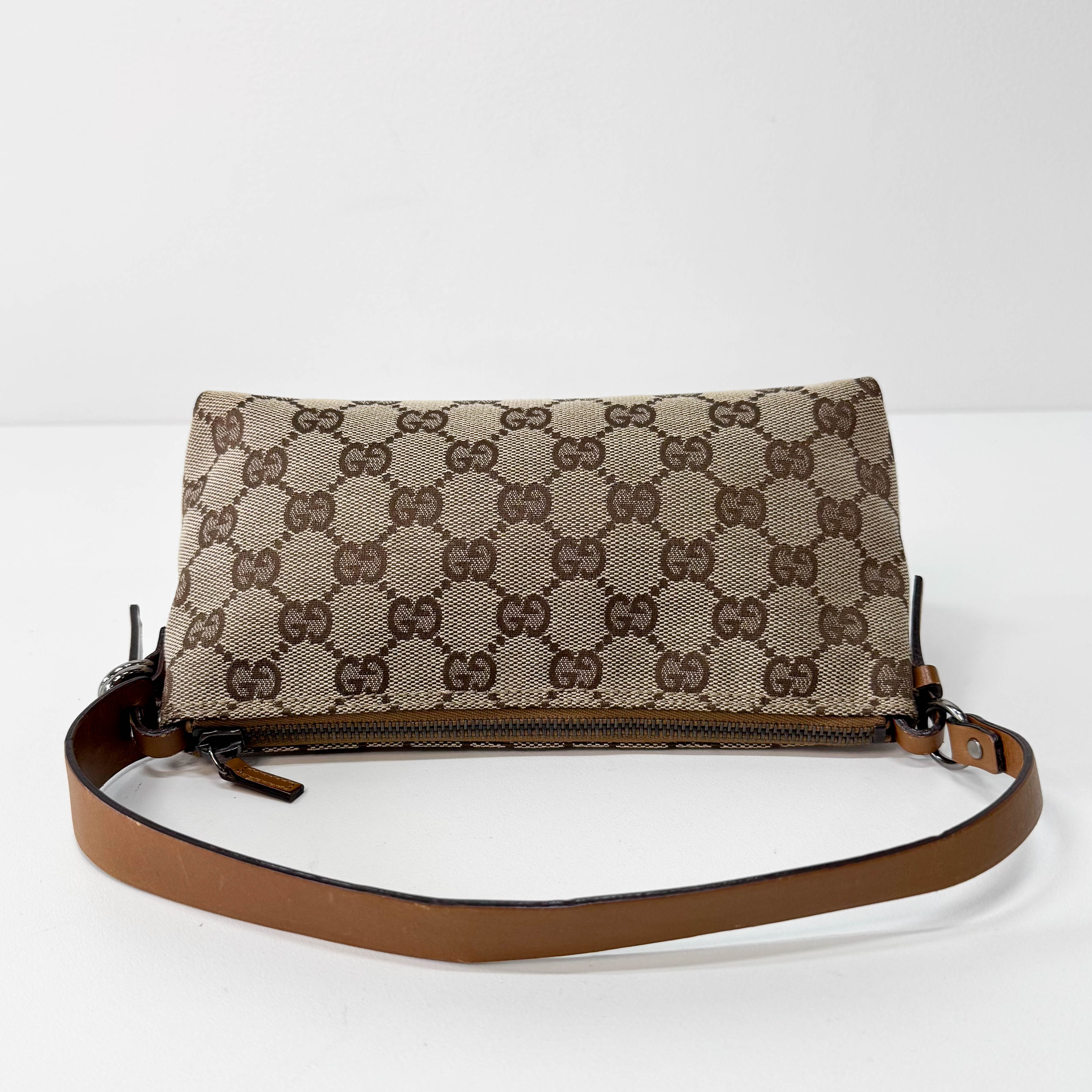 GG Canvas Pouch Shoulder Bag