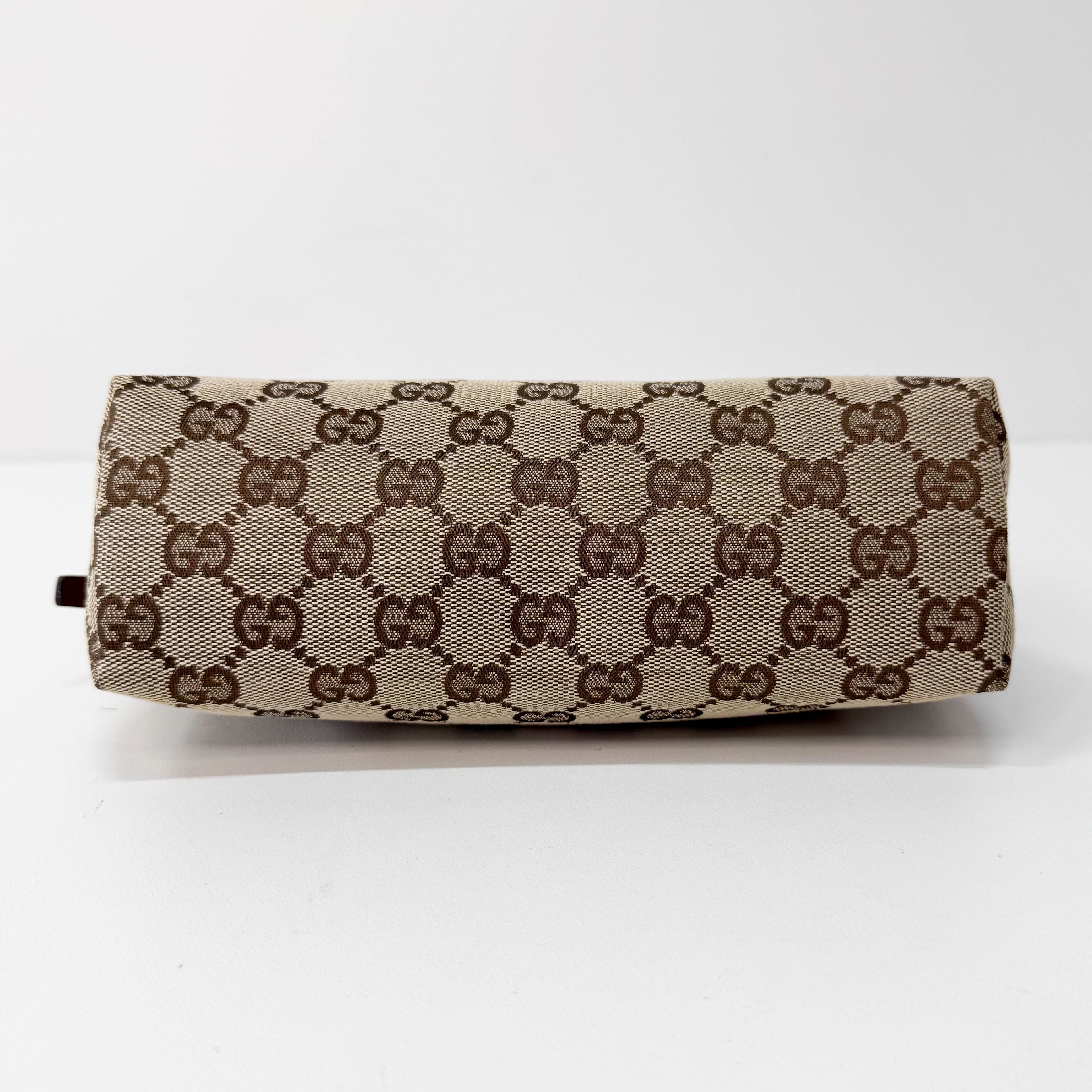 GG Canvas Pouch Shoulder Bag