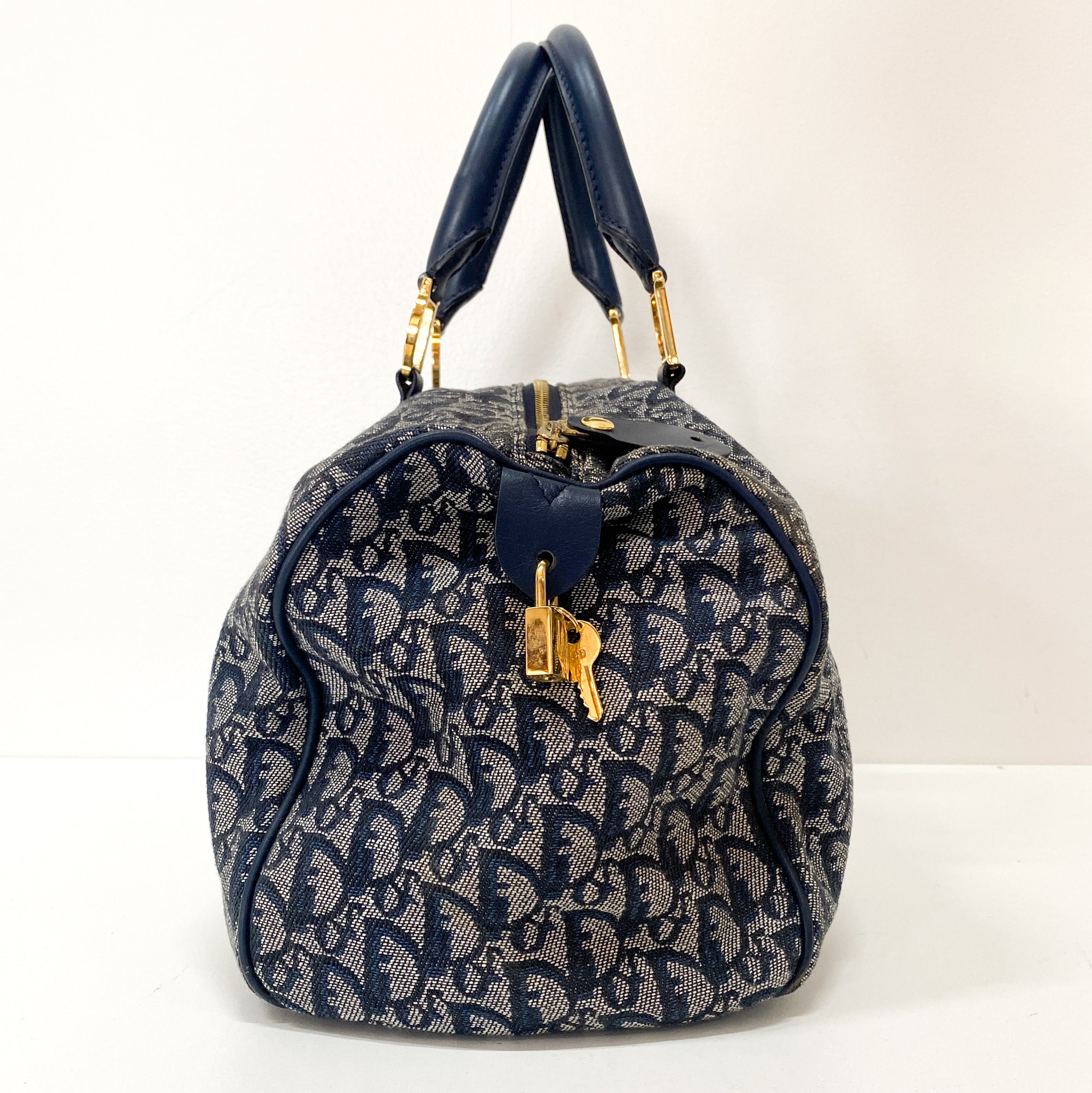 Navy Trotter Bowling Bag