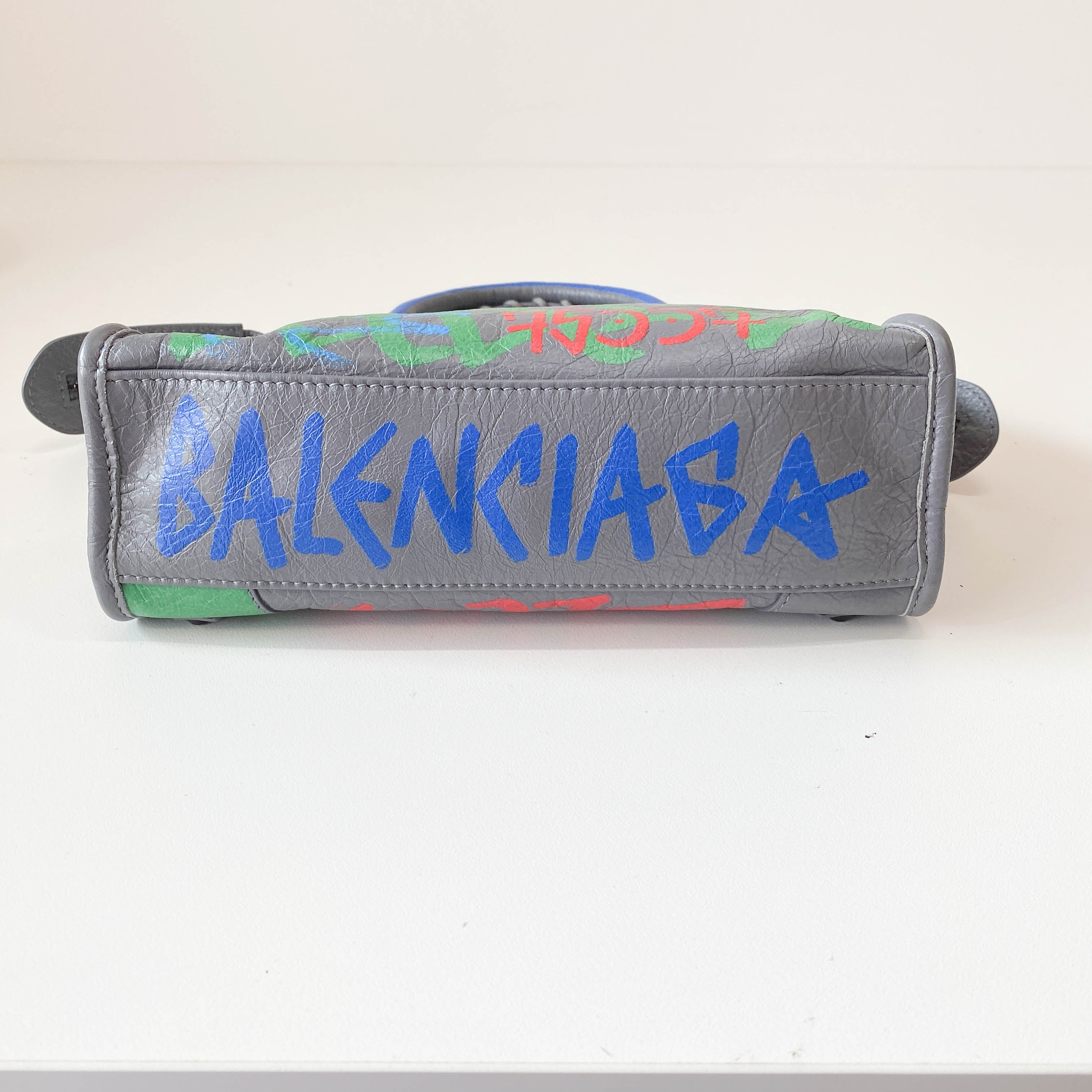 The City Graffiti Mini Grey Bag