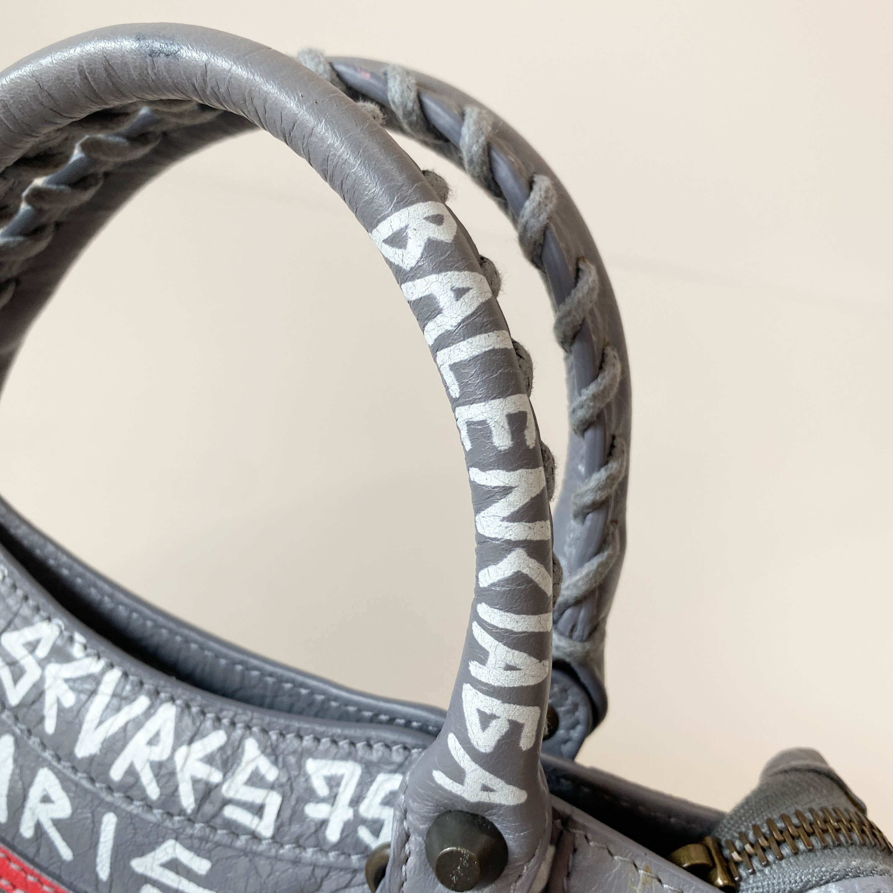 The City Graffiti Mini Grey Bag