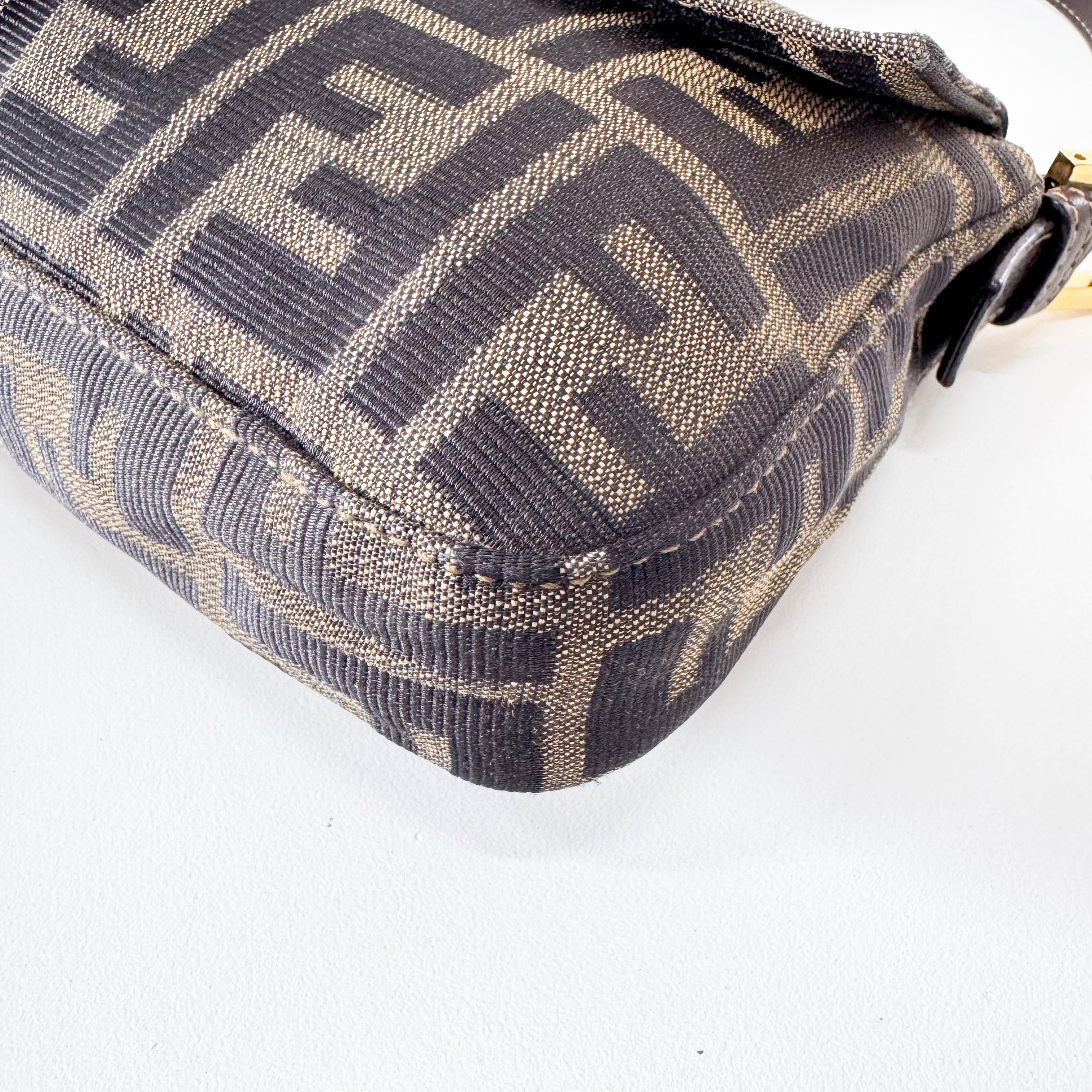 Zucca Baguette Gold Hardware