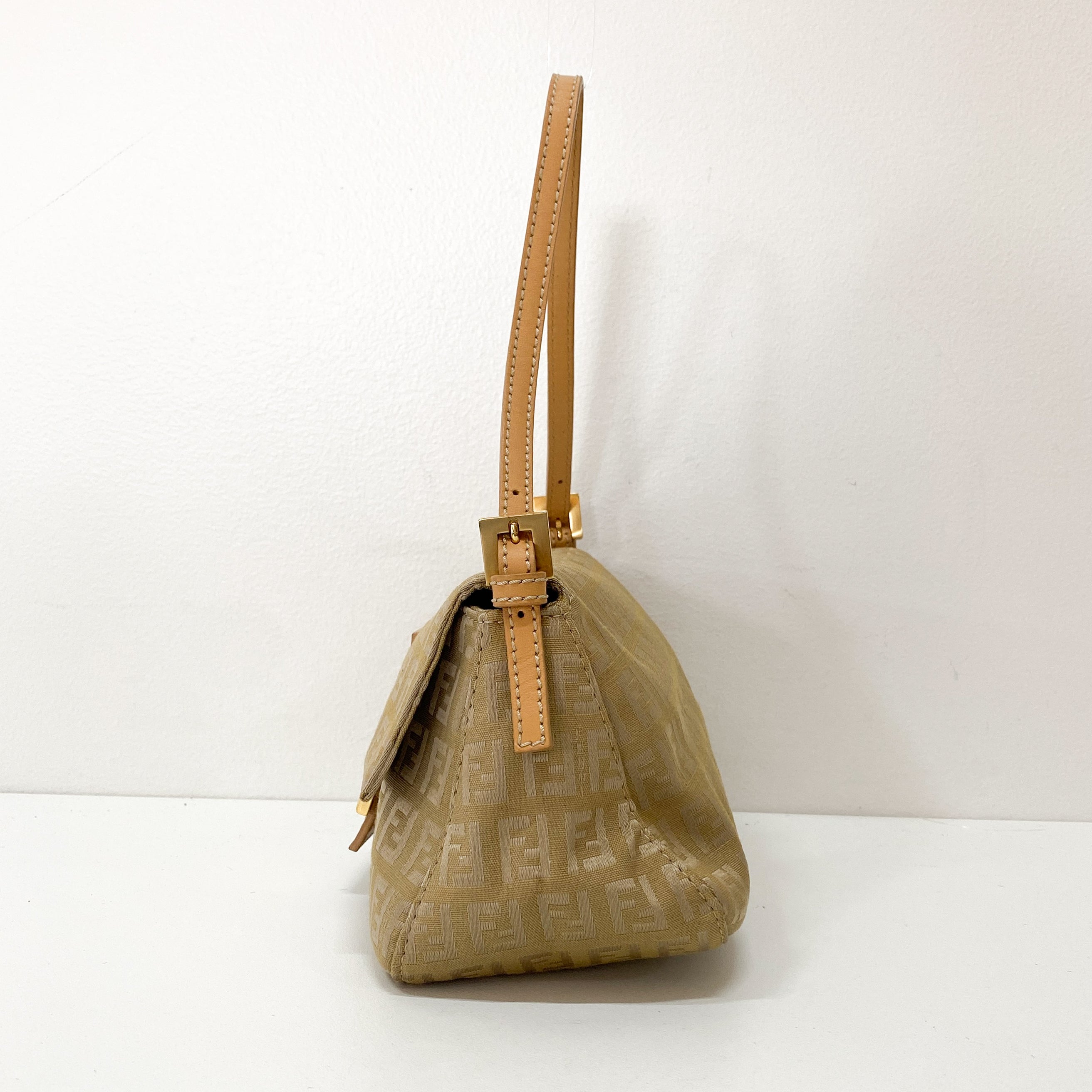 Mini Mamma Baguette Zuchinno Shoulder Bag