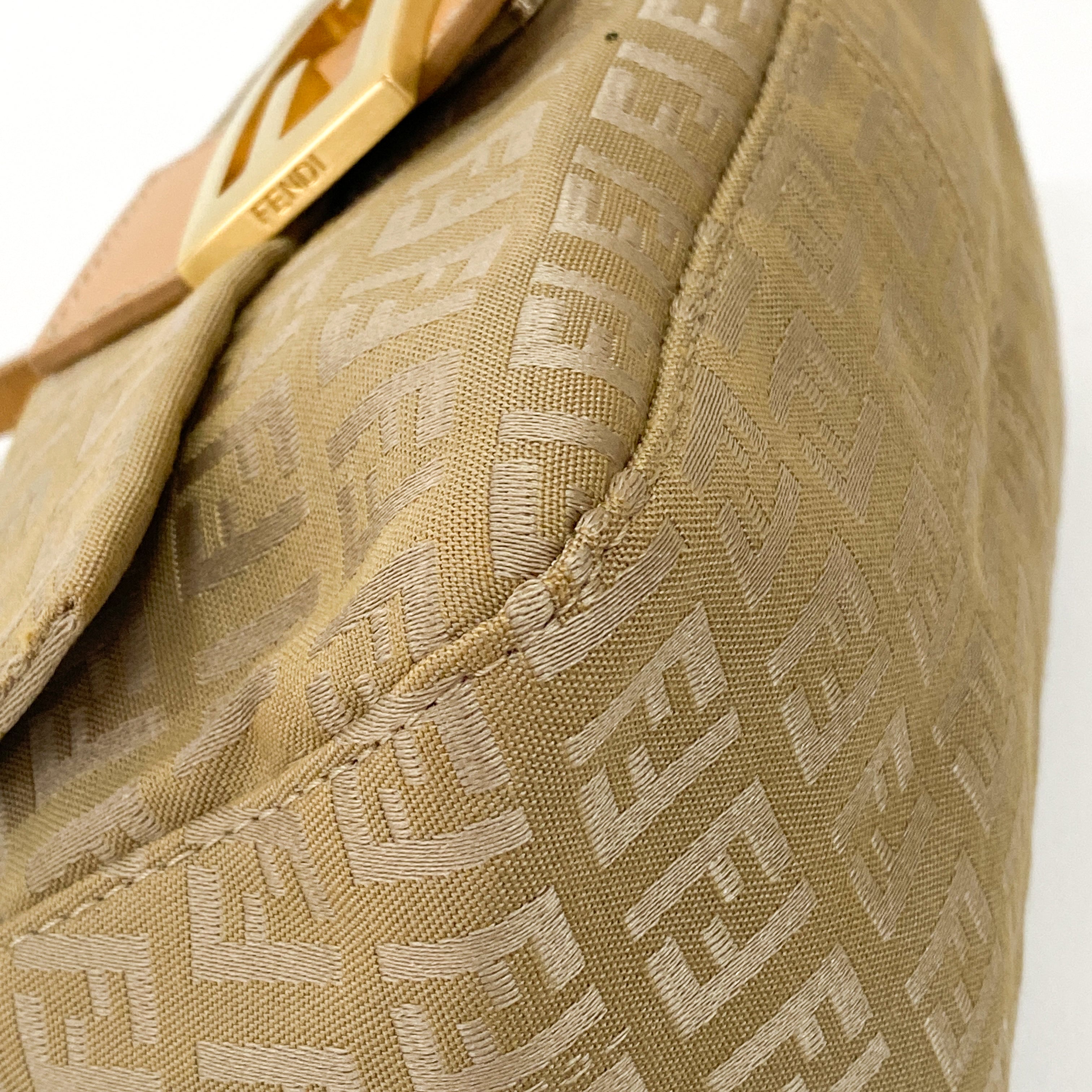 Mini Mamma Baguette Zuchinno Shoulder Bag