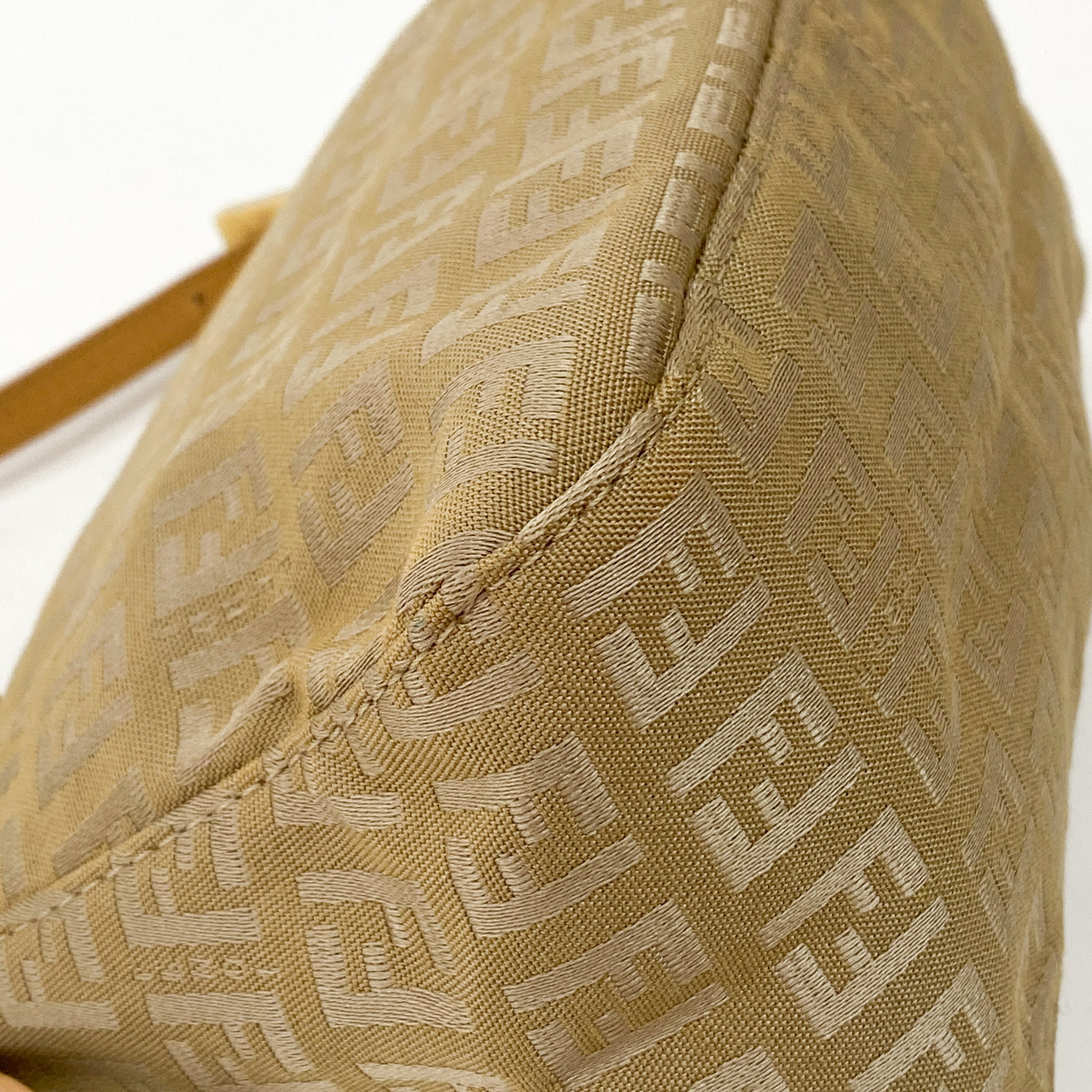 Mini Mamma Baguette Zuchinno Shoulder Bag