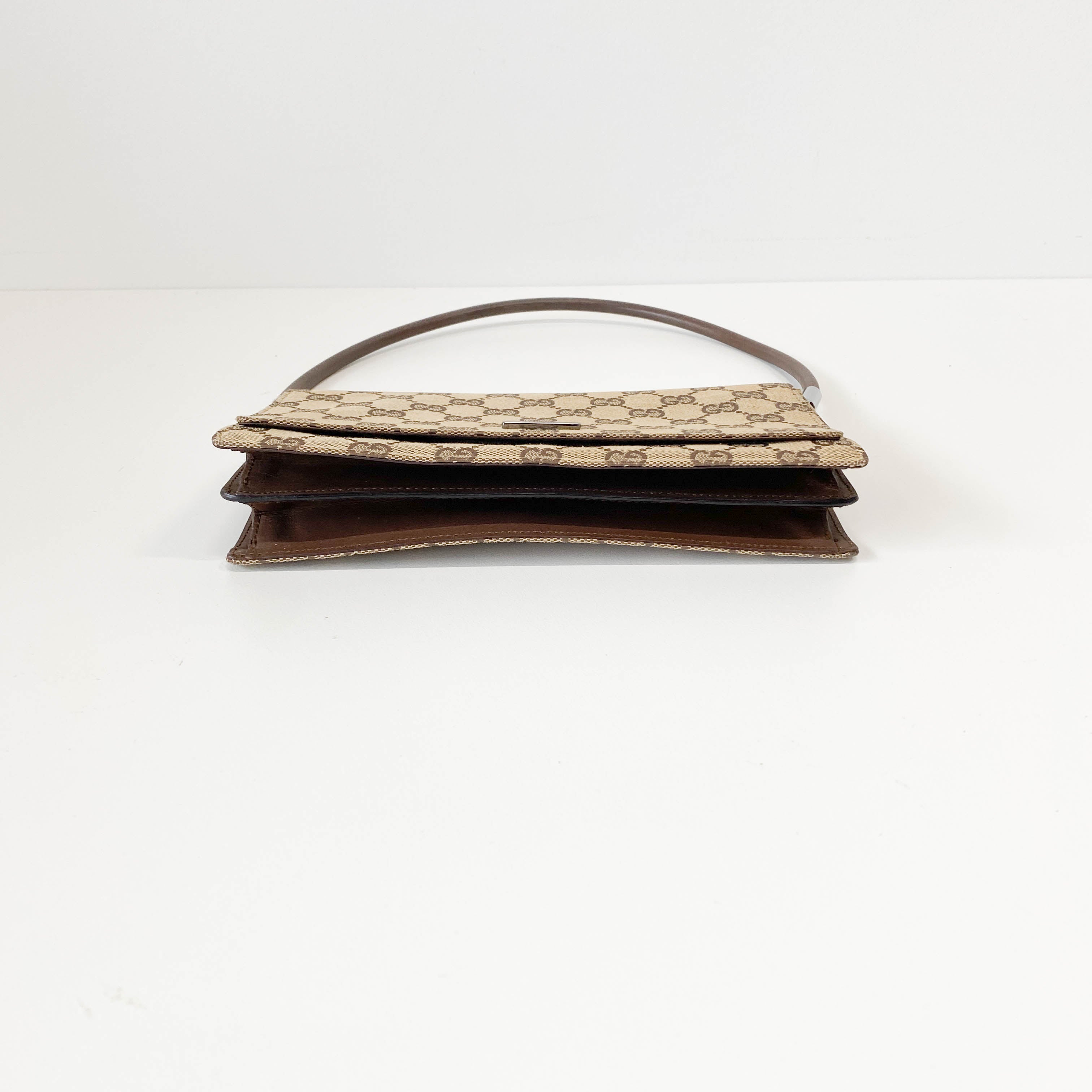 GG Canvas Brown Shoulder Bag