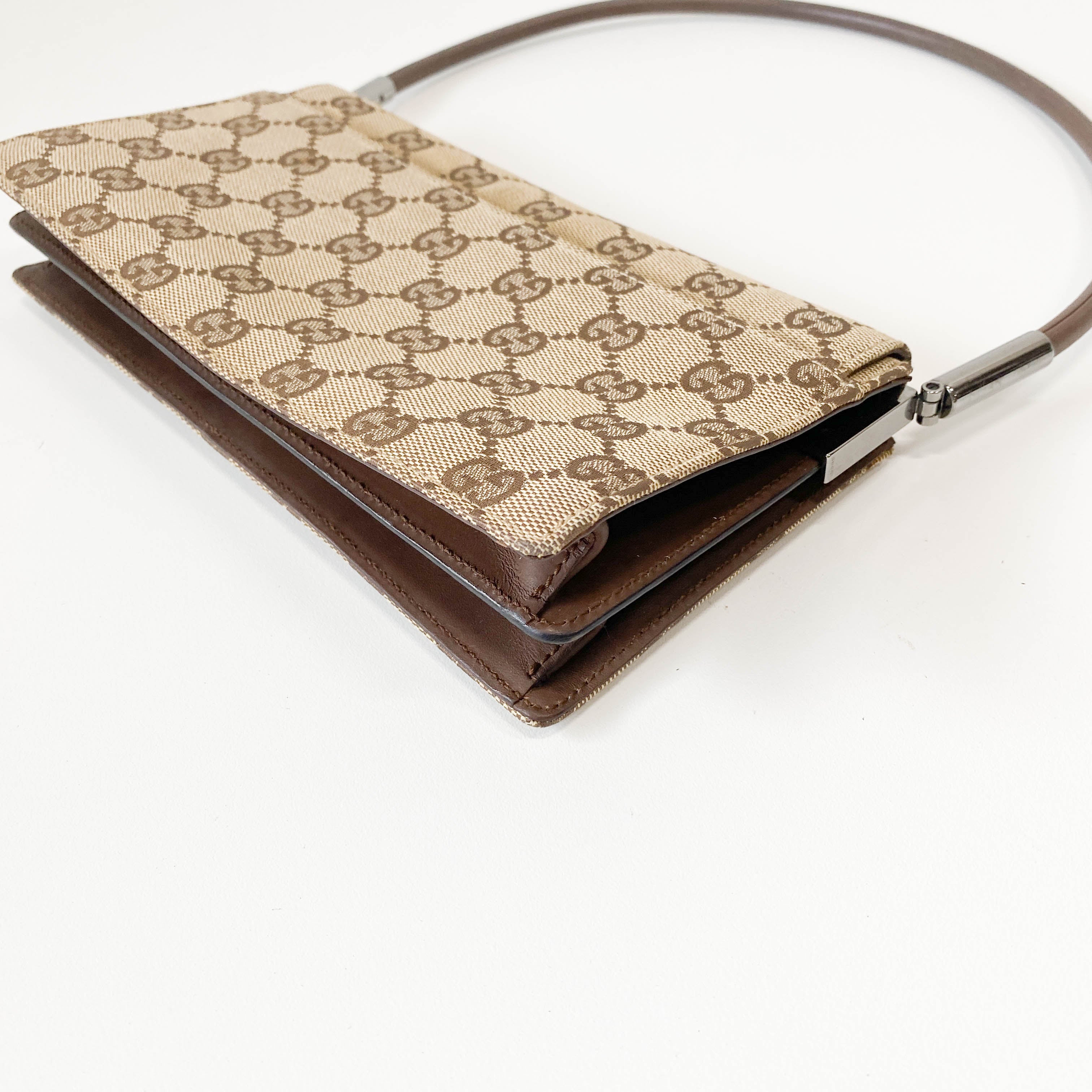 GG Canvas Brown Shoulder Bag