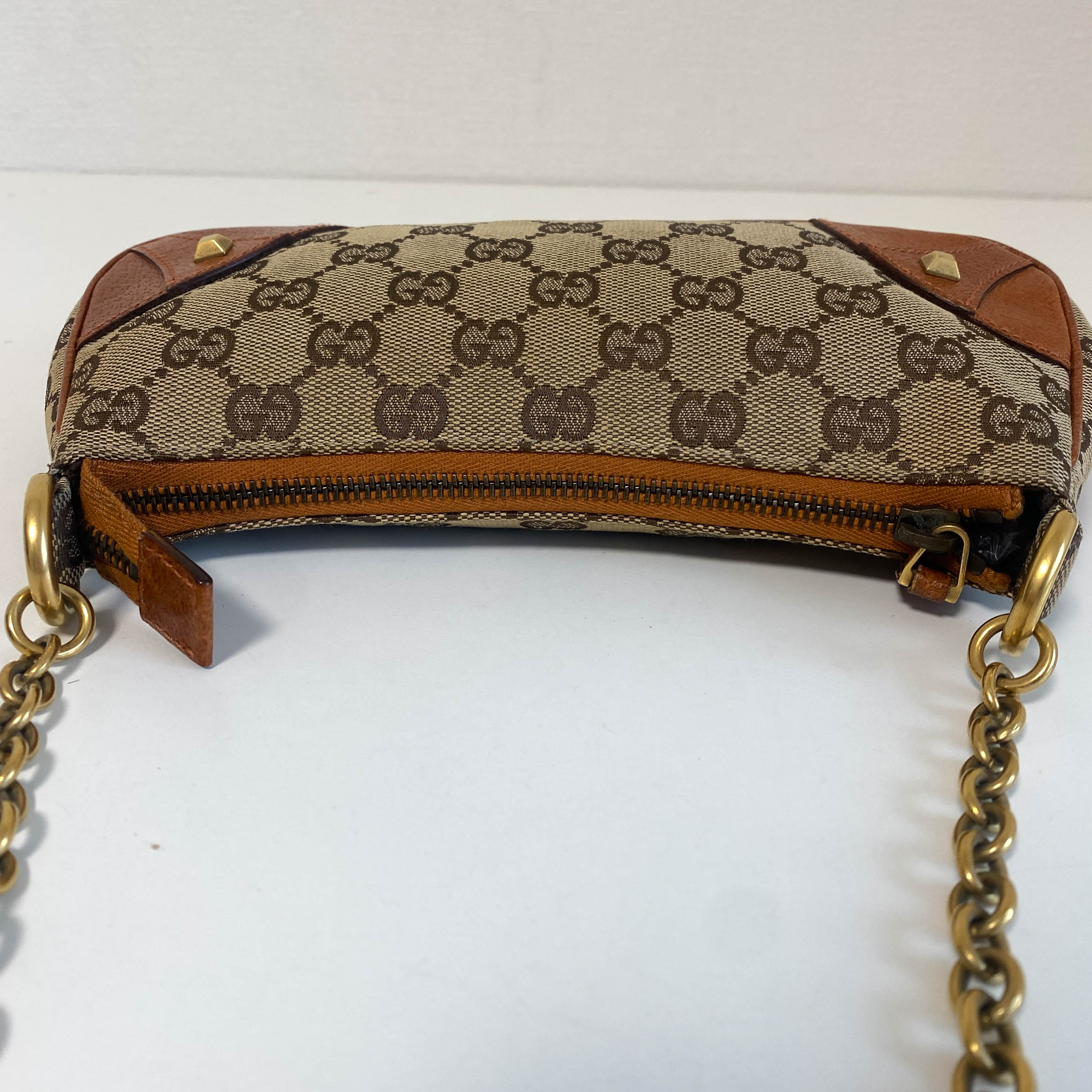 GG Canvas Chain Pochette Accesories Shoulder Bag