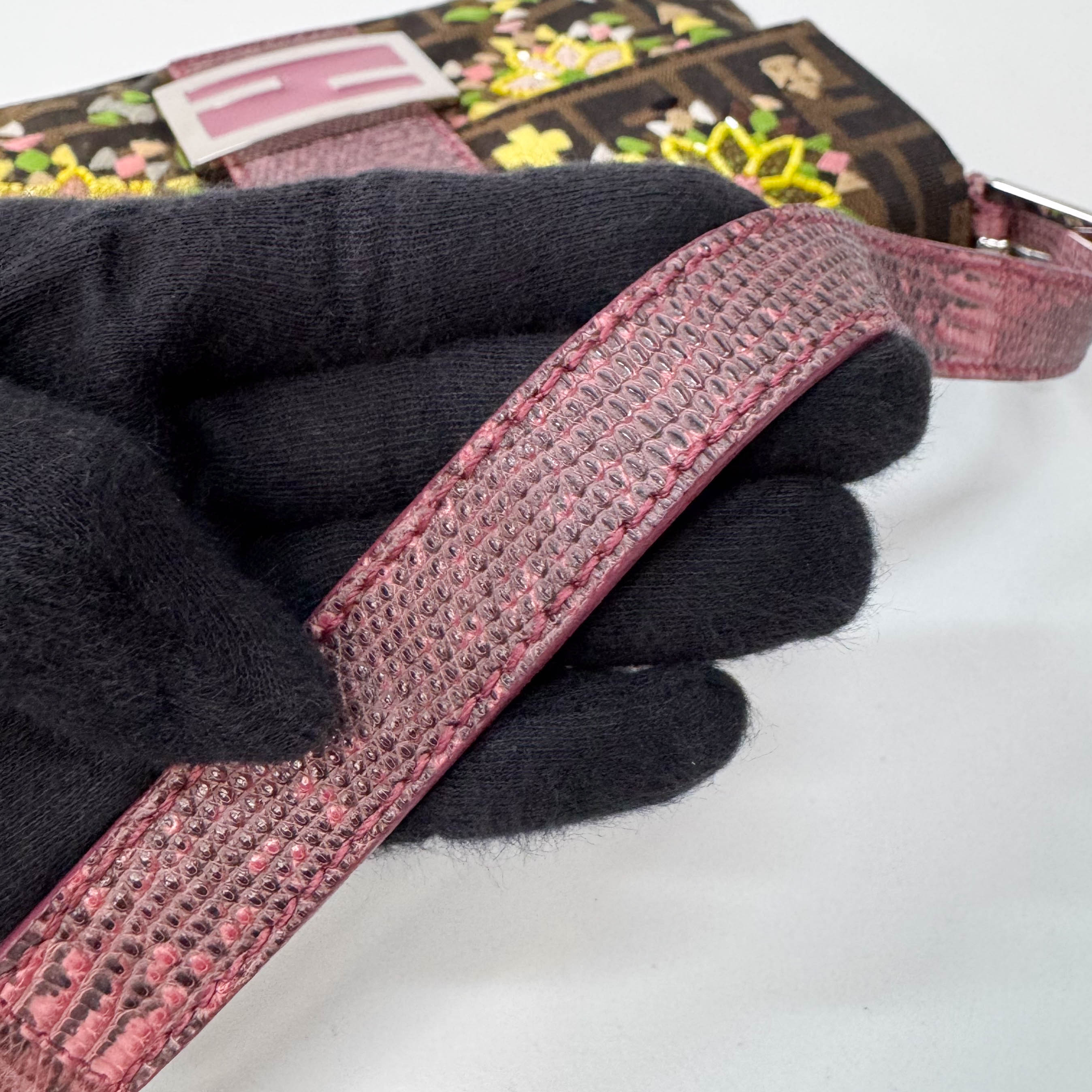 Baguette Zucca Beaded Multi Floral Shoulder Bag