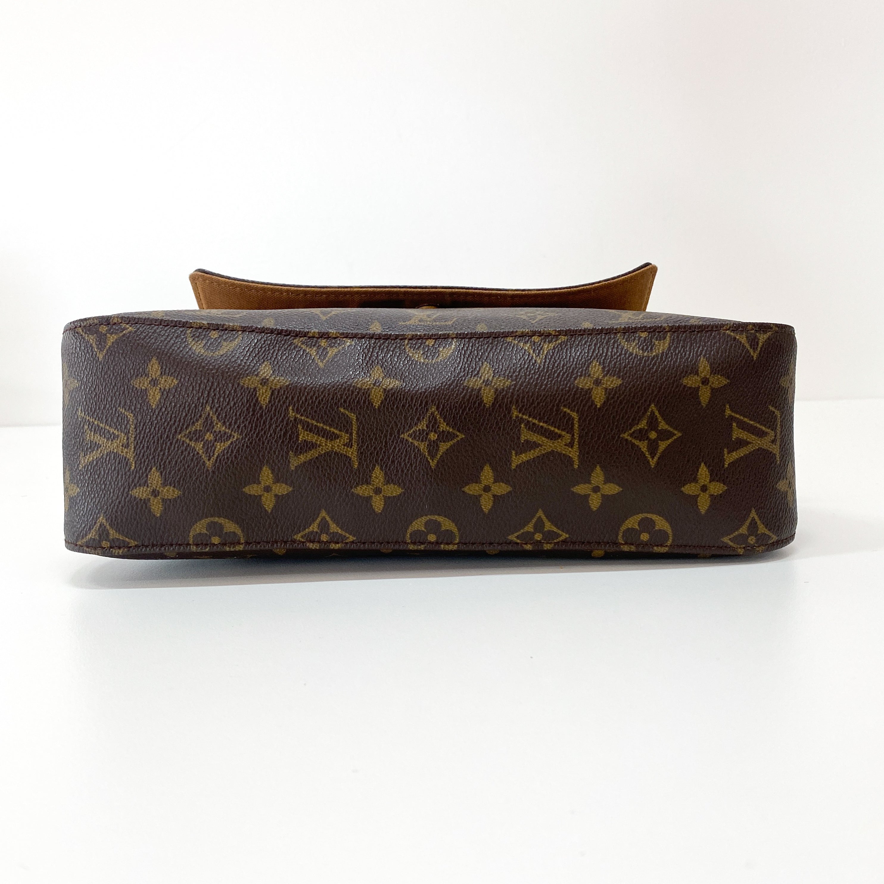 Looping PM Monogram Brown Canvas Shoulder Bag