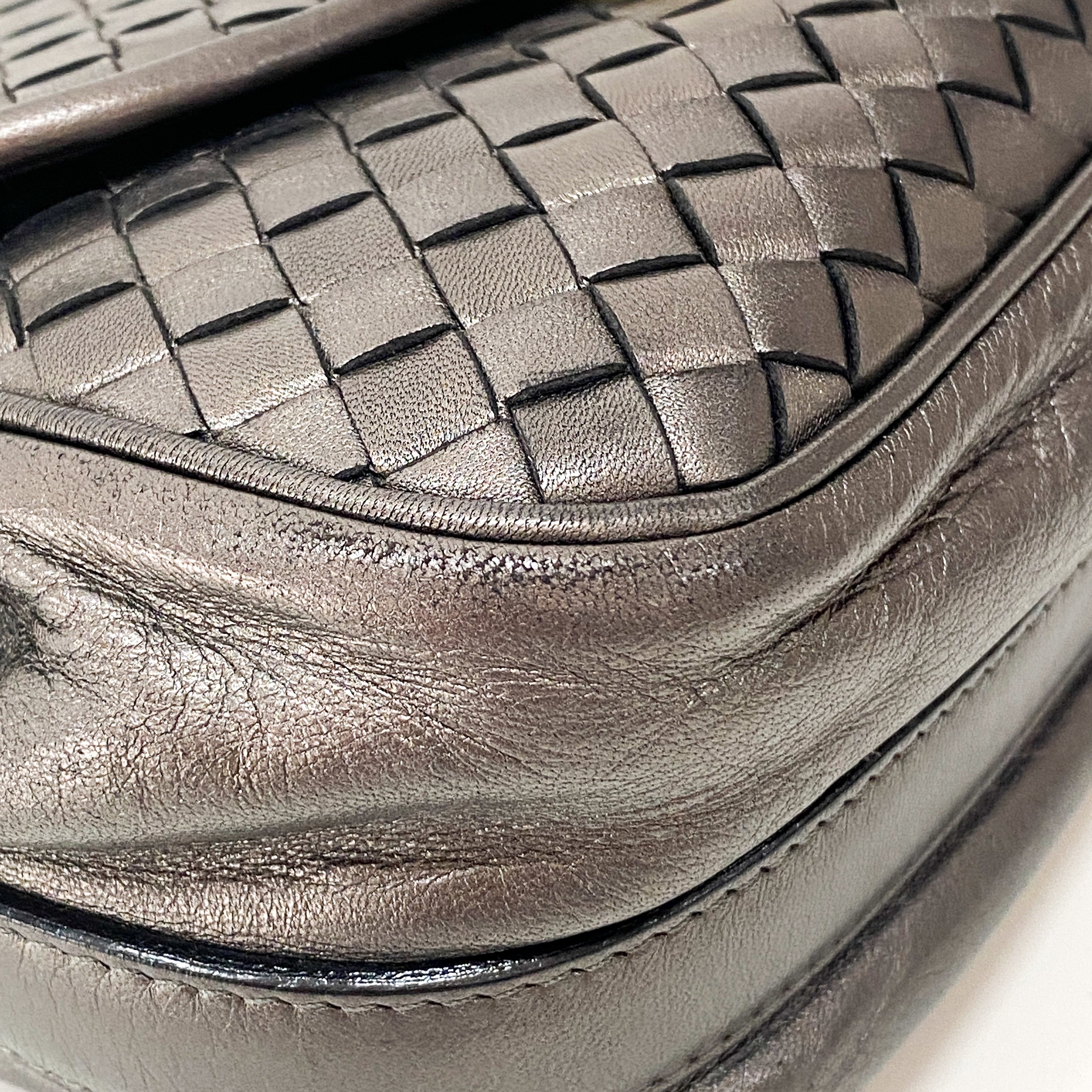 Intrecciato Silver Leather Shoulder Bag