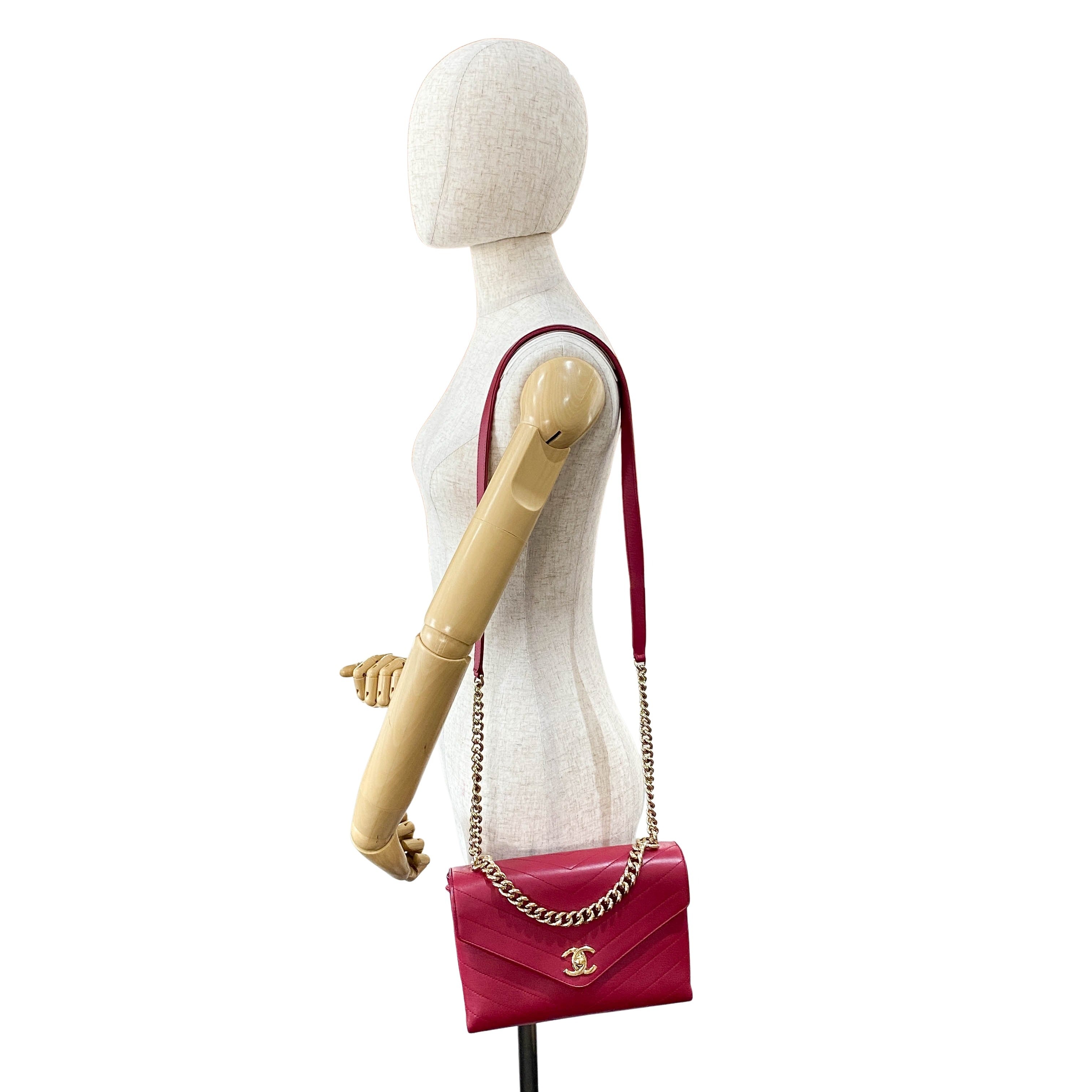 Chevron Red Leather Gold Chain Shoulder Bag