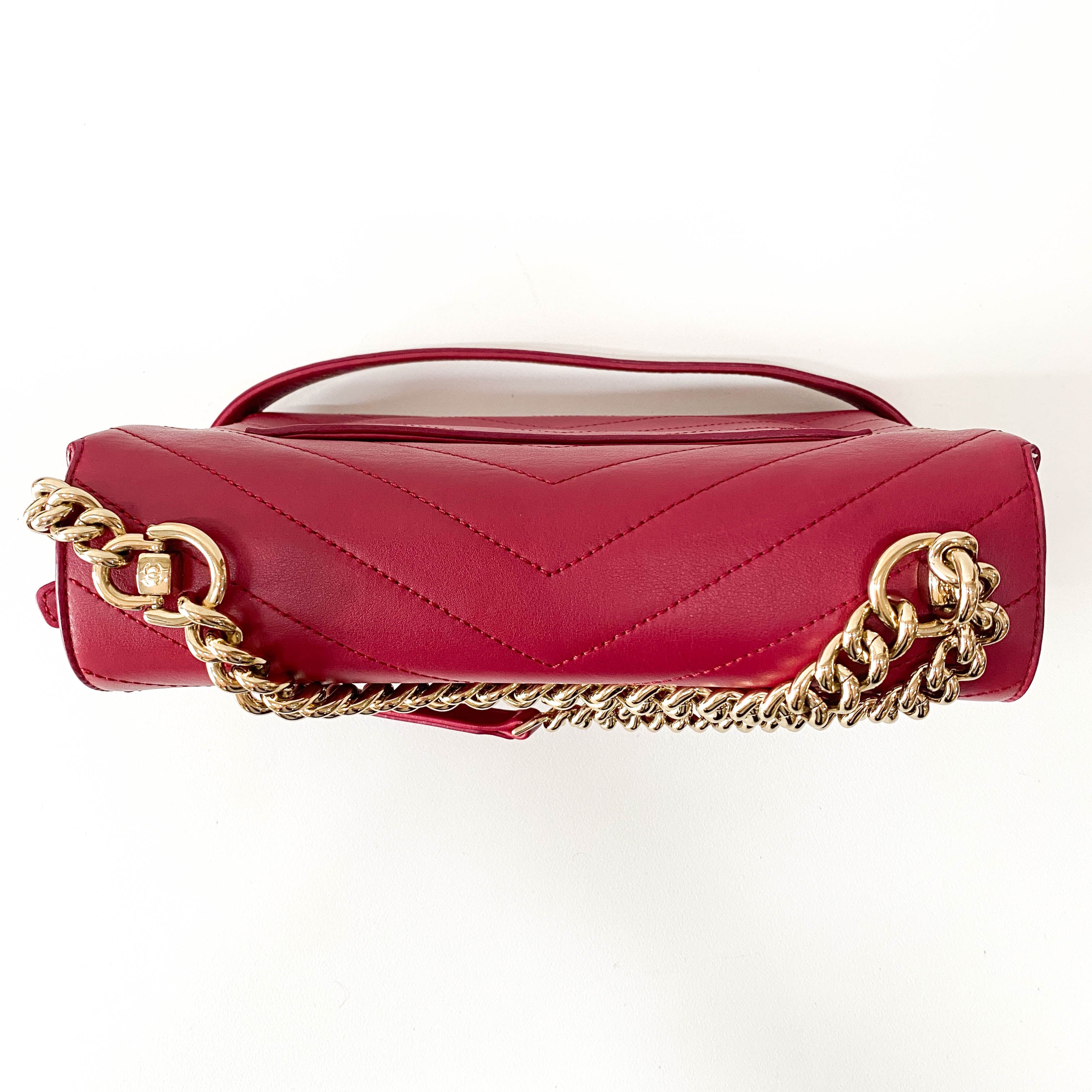 Chevron Red Leather Gold Chain Shoulder Bag